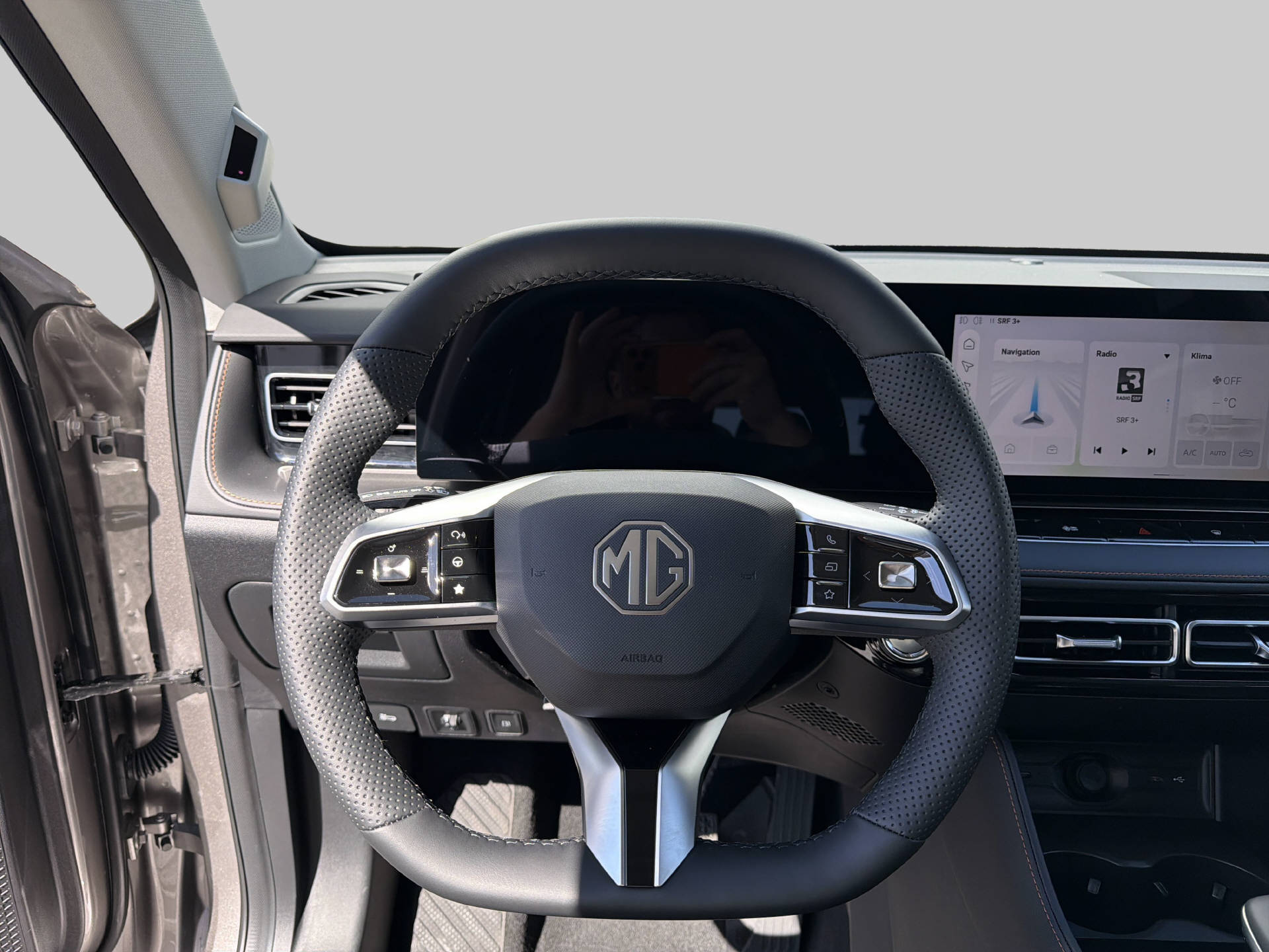 MG MG HS-image-6