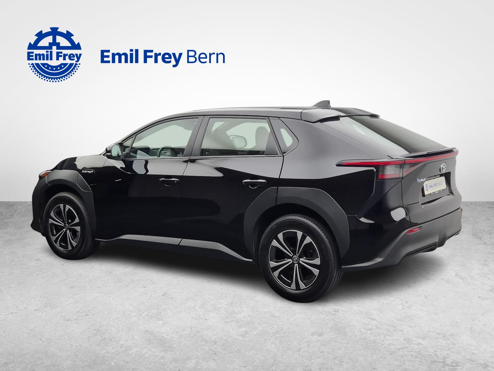 TOYOTA bZ4X 11kW OBC Trend-image-9