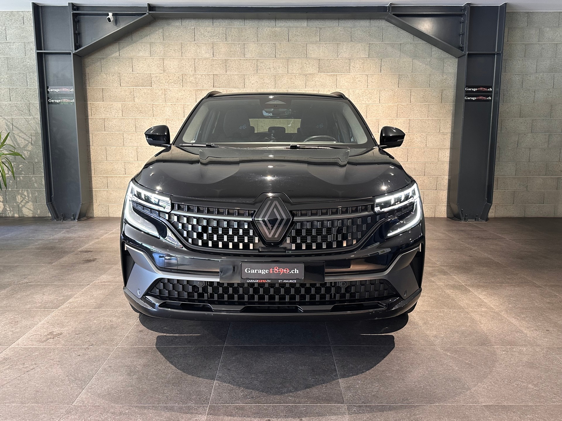 RENAULT Austral 1.2 HEV 200 Esprit Alpine-image-2
