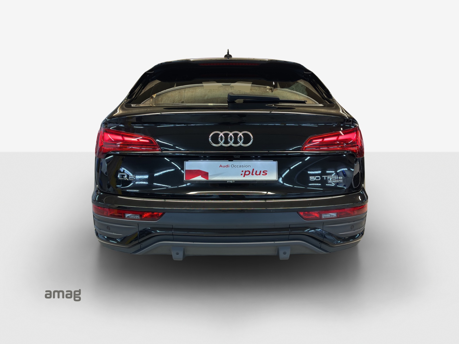 AUDI Q5 Sportback 50 TFSI e PHEV S line quattro S-tronic-image-3