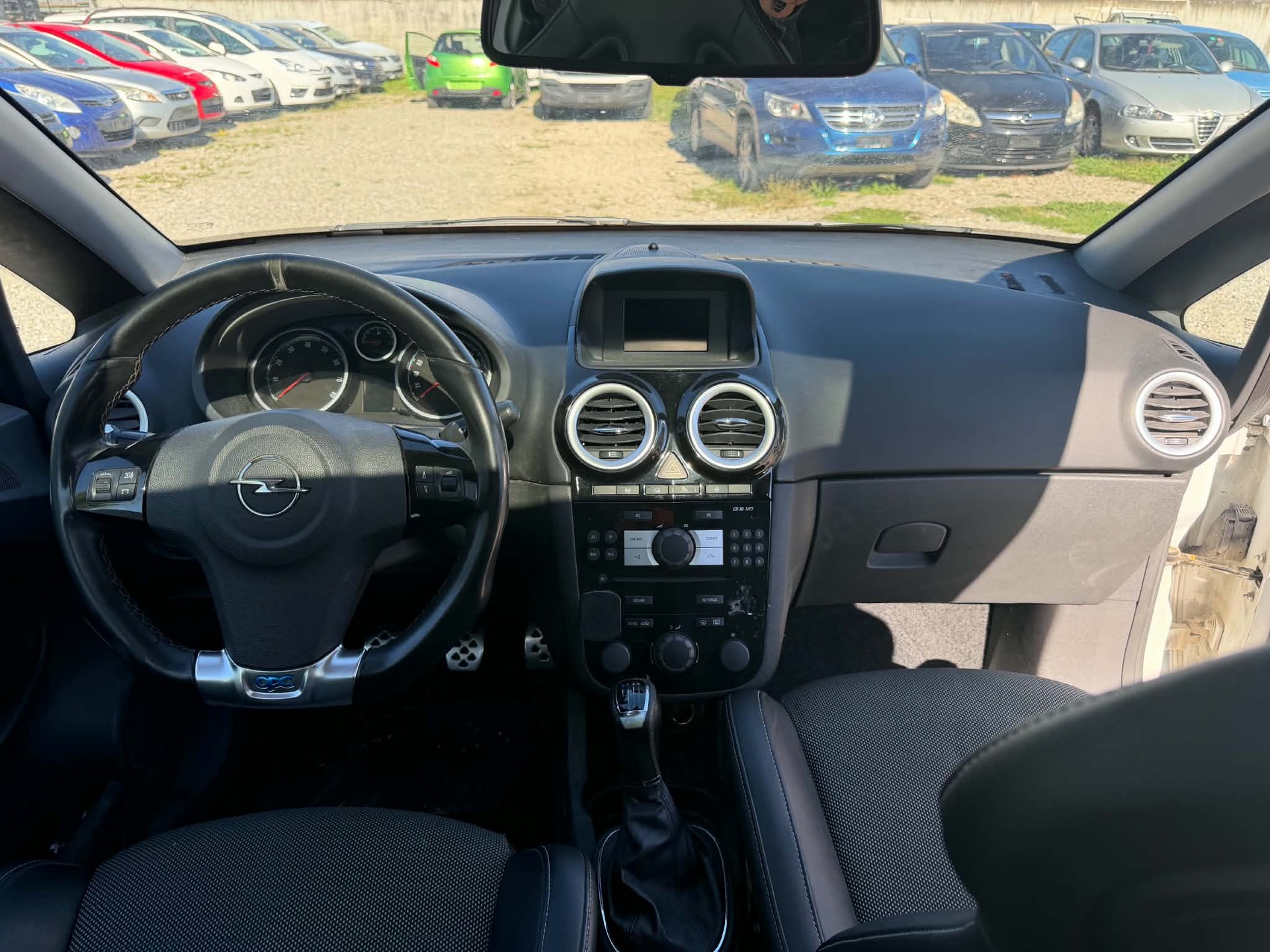 OPEL Corsa 1.6 Turbo OPC-image-4