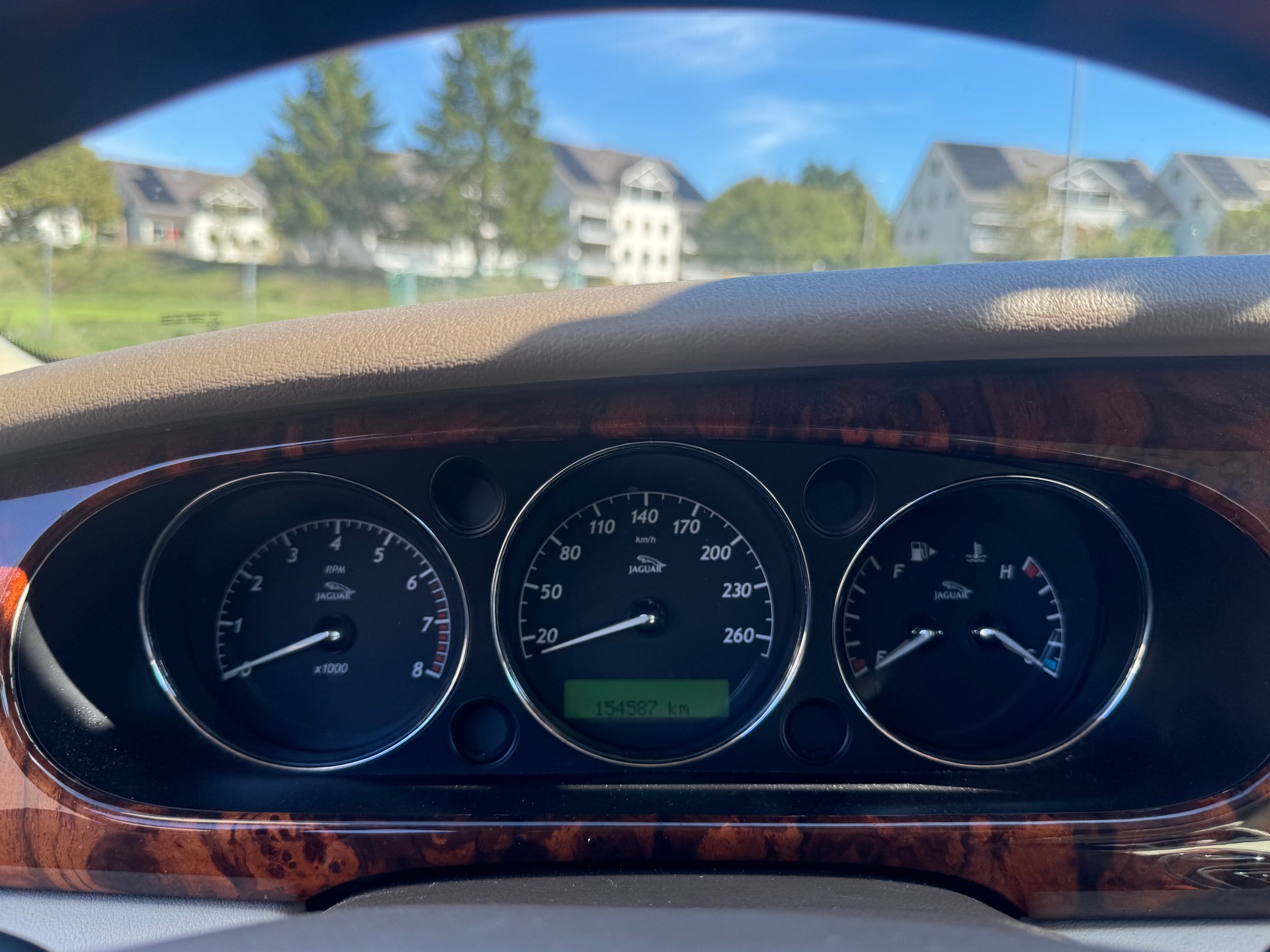 JAGUAR XJ8 3.5 V8 Executive-image-13