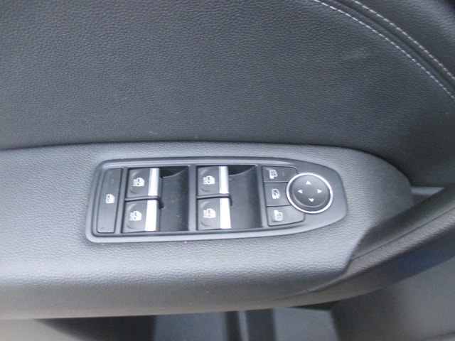 MITSUBISHI ASX 1.6 PHEV Intense-image-12