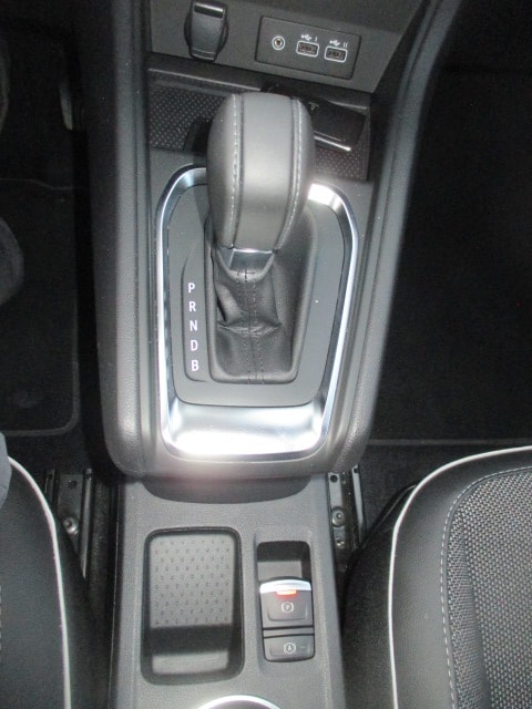 MITSUBISHI ASX 1.6 PHEV Intense-image-9