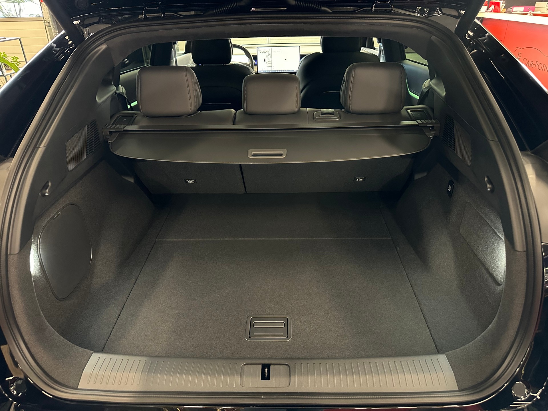 XPENG G6 80kWh Performance AWD-image-22