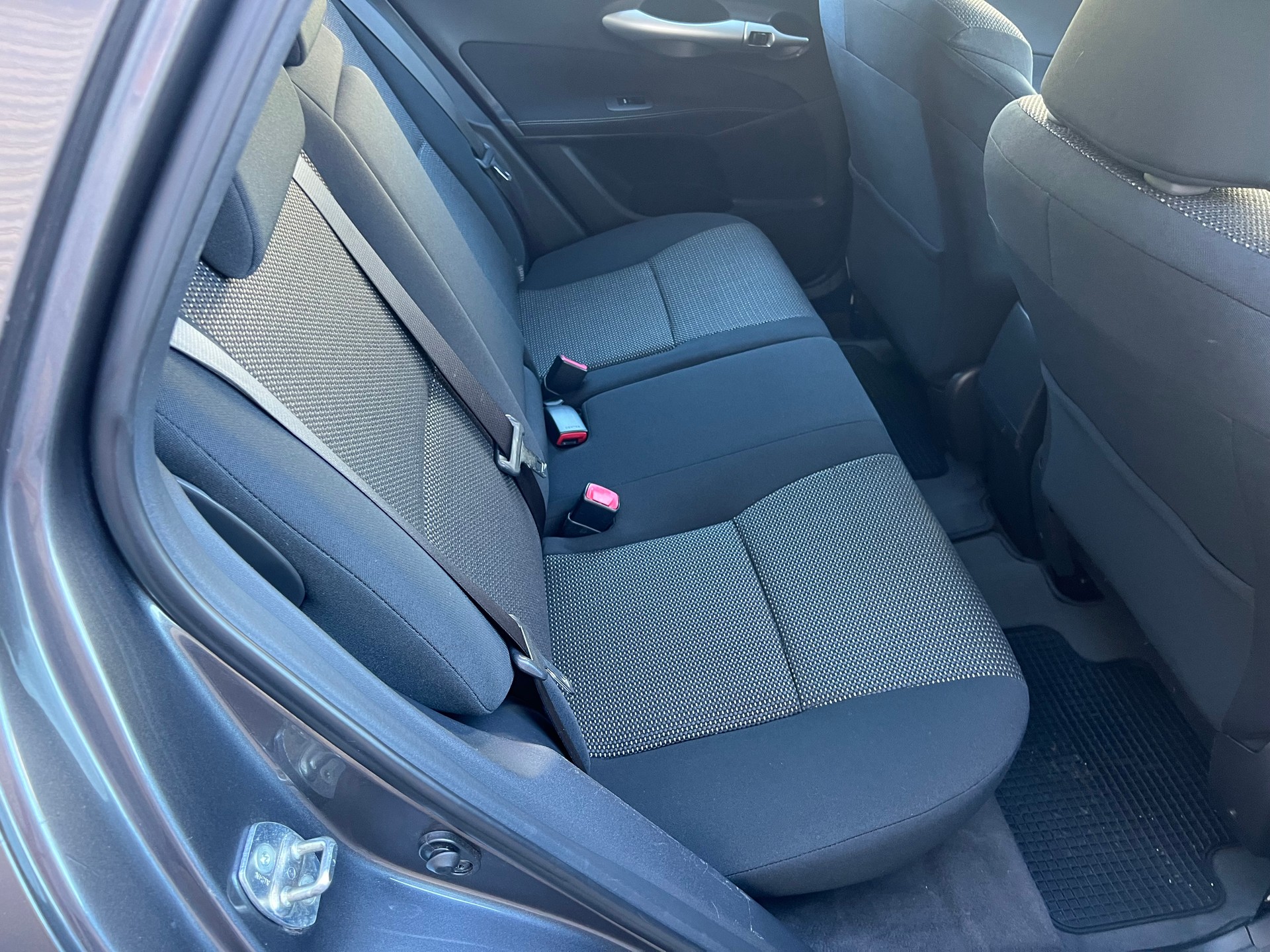 TOYOTA Auris 1.6 Linea Sol *** Klima * 8 fachbereift * mit frisch ab MFK beim Verkauf **-image-8