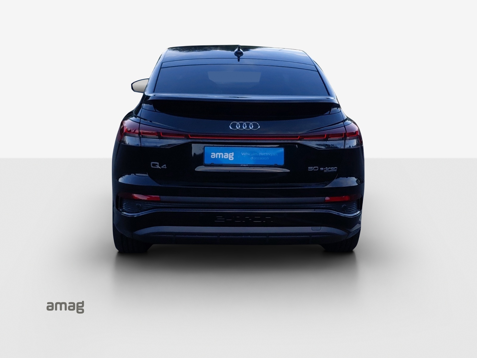 AUDI Q4 Sportback e-tron 50 quattro-image-4