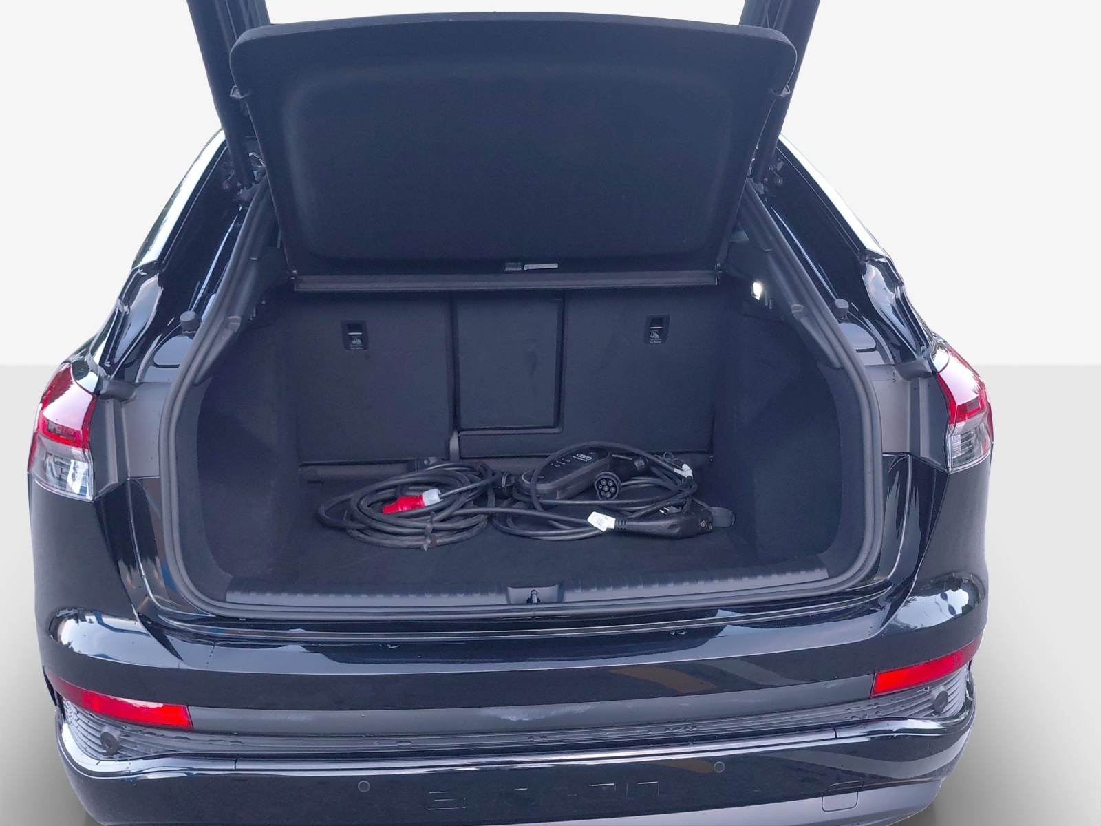 AUDI Q4 Sportback e-tron 50 quattro-image-13