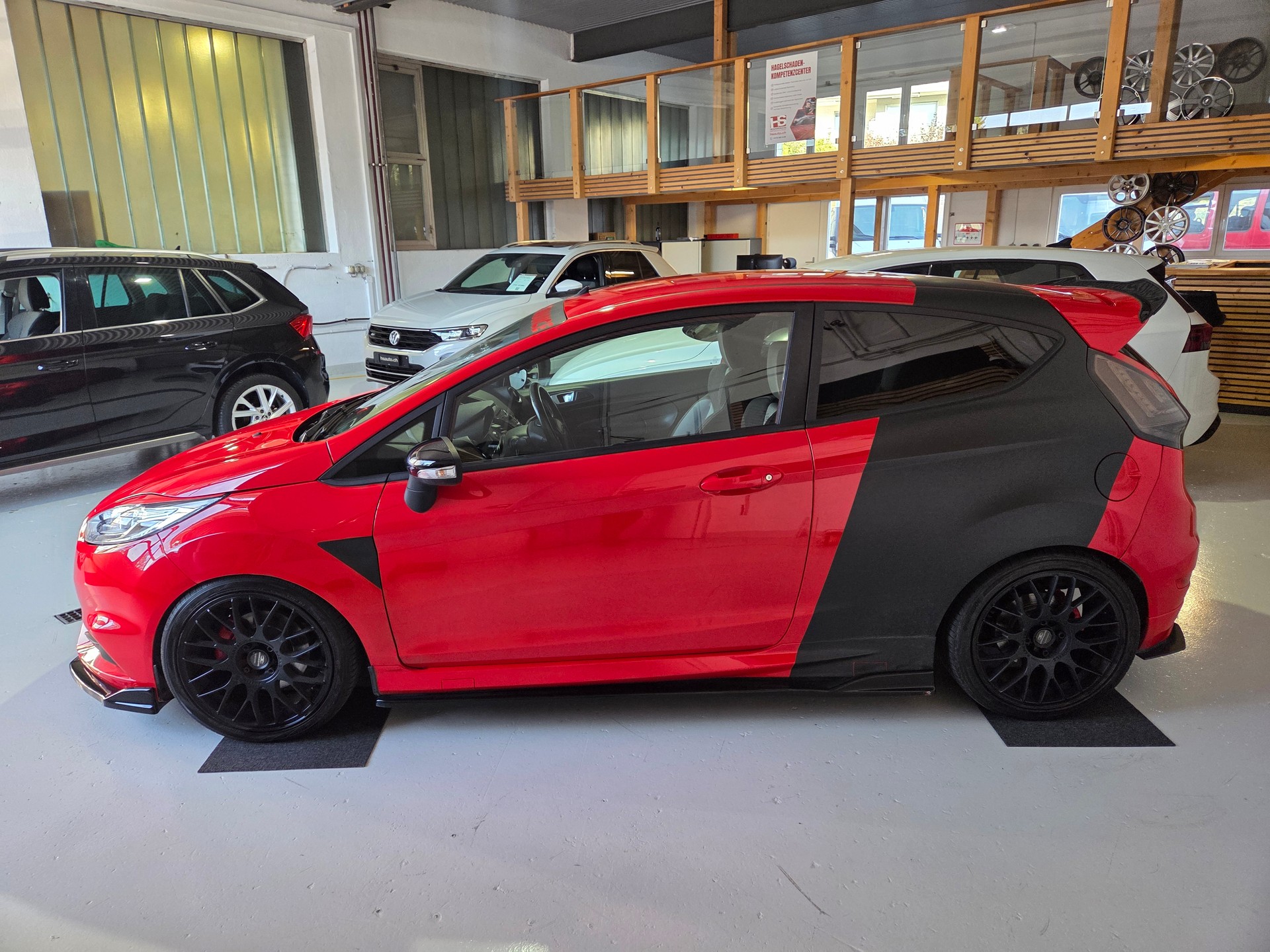FORD Fiesta 1.6 SCTi ST-2-image-1