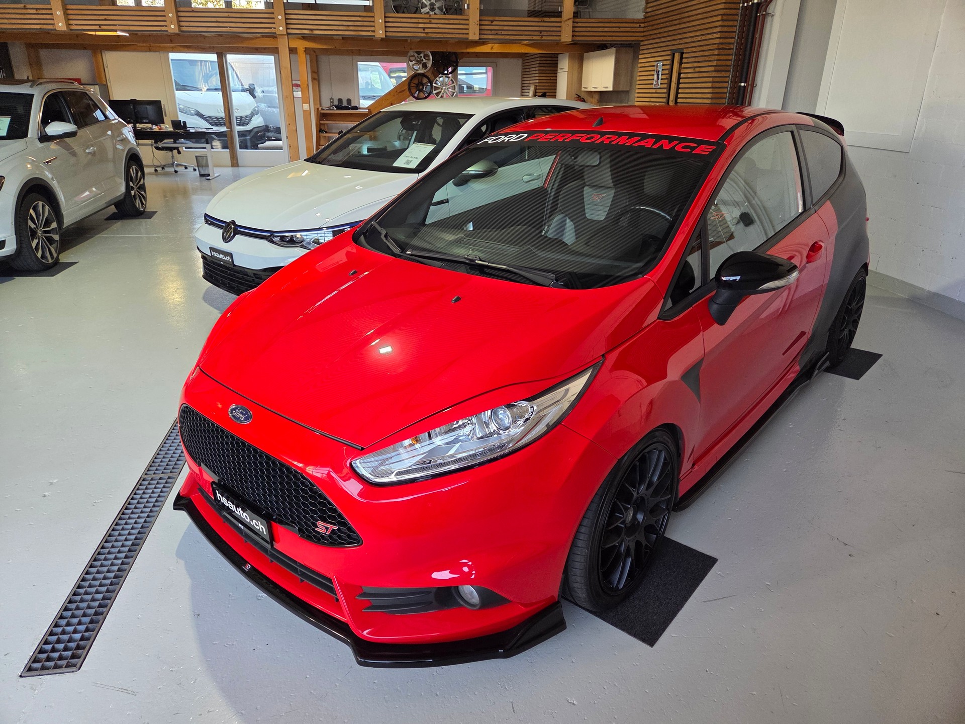 FORD Fiesta 1.6 SCTi ST-2-image-0