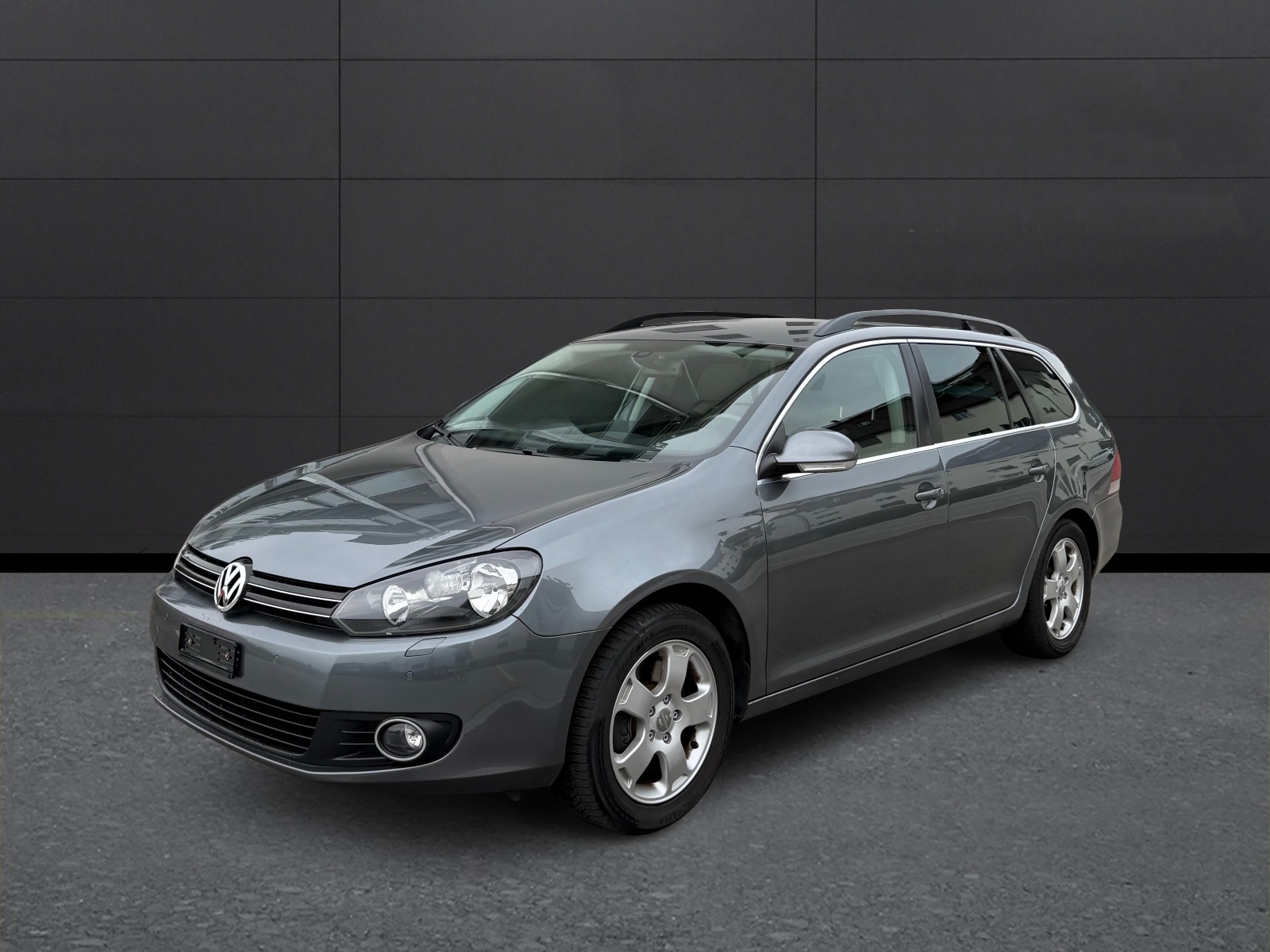VW Golf Variant 1.6 TDI Comfortline 4Motion-image-0
