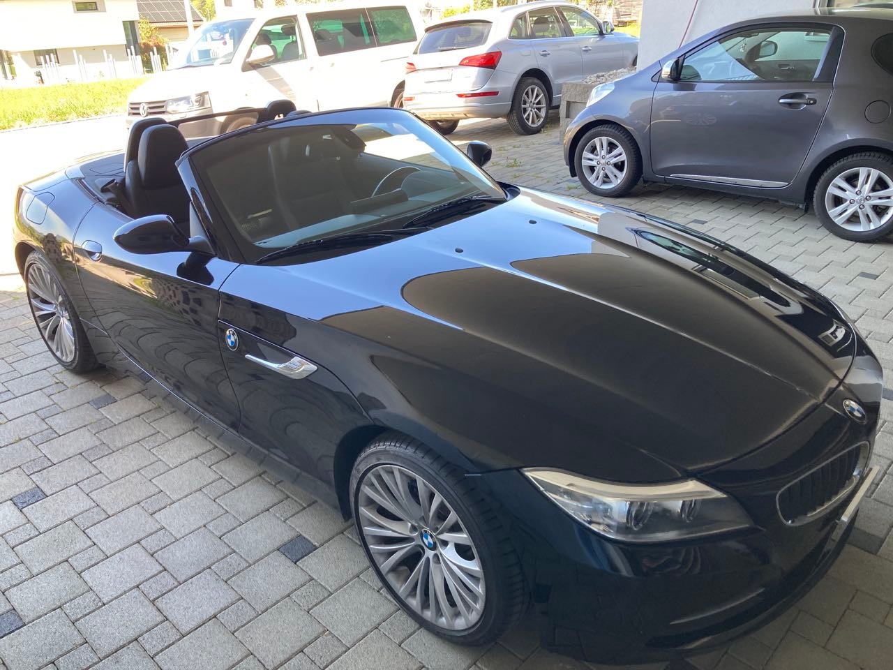 BMW 20i sDrive-image-3