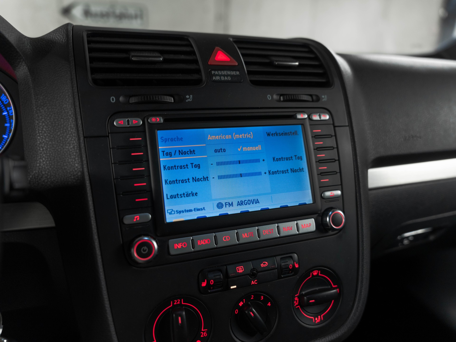 VW Golf 2.0 TFSI GTI Edition 30-image-20