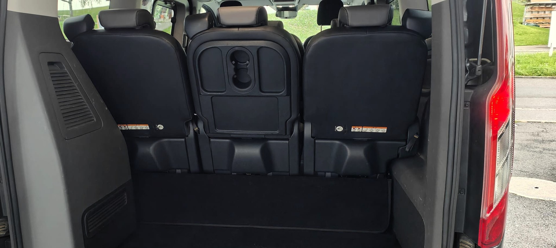 FORD Tourneo Custom 310 L1H1 Titanium SelectShift A-image-18