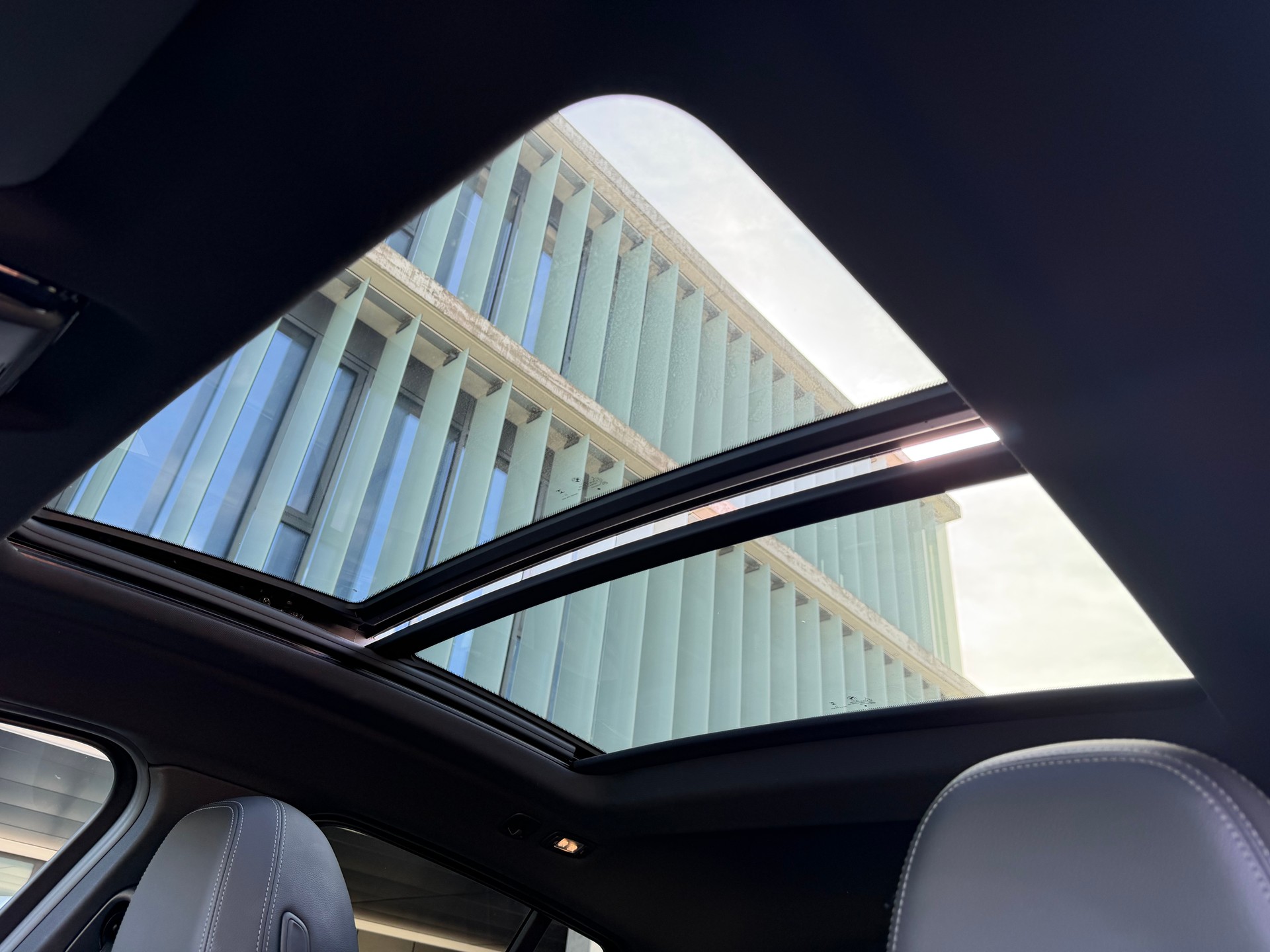 BMW X4 xDrive 48V 30d M Sport Steptronic-image-29