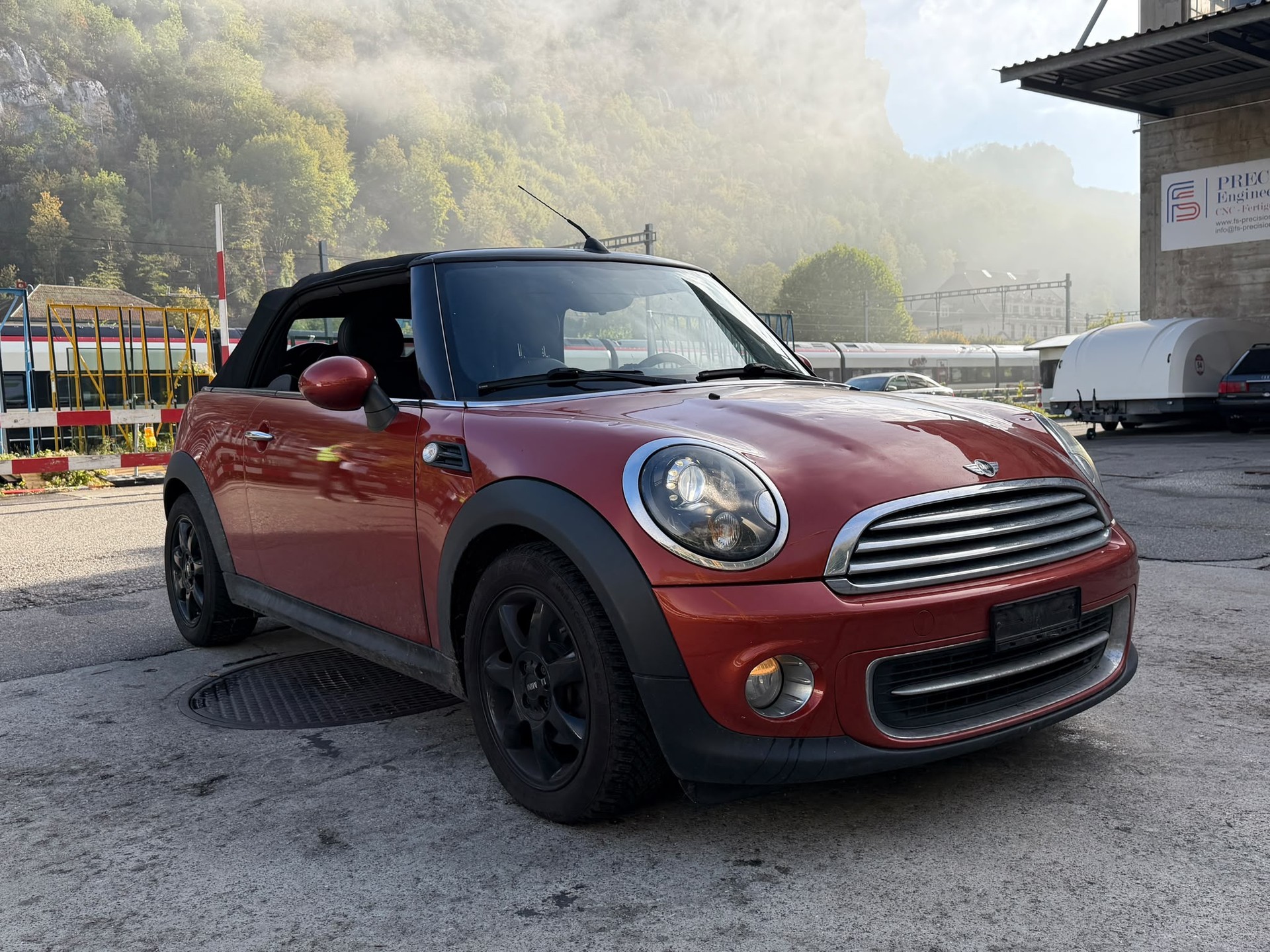 MINI COOPER-image-0