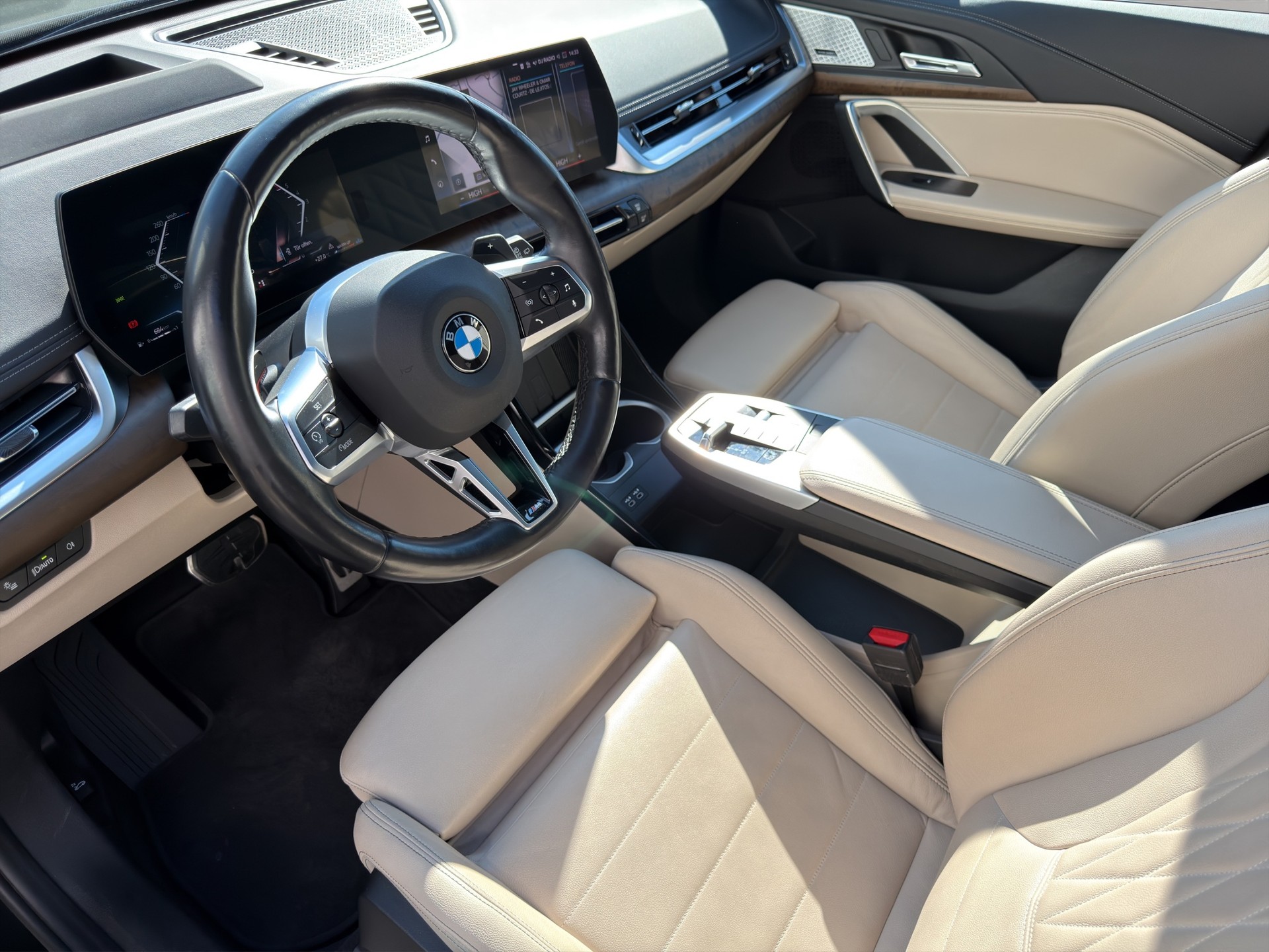 BMW X1 xDrive 23d 48V M Sport-image-10