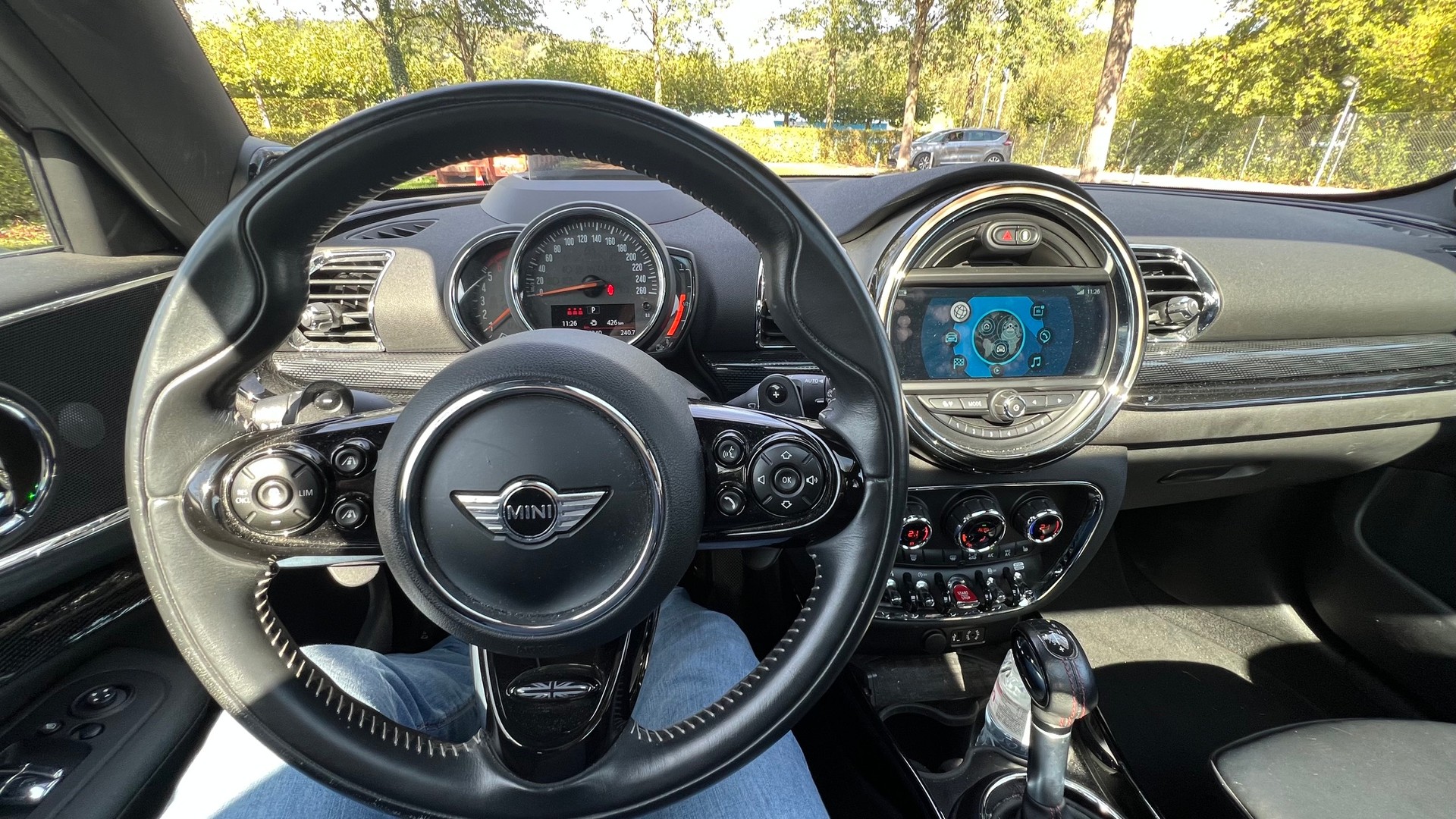 MINI 2.0 SD Cooper ALL4-image-4