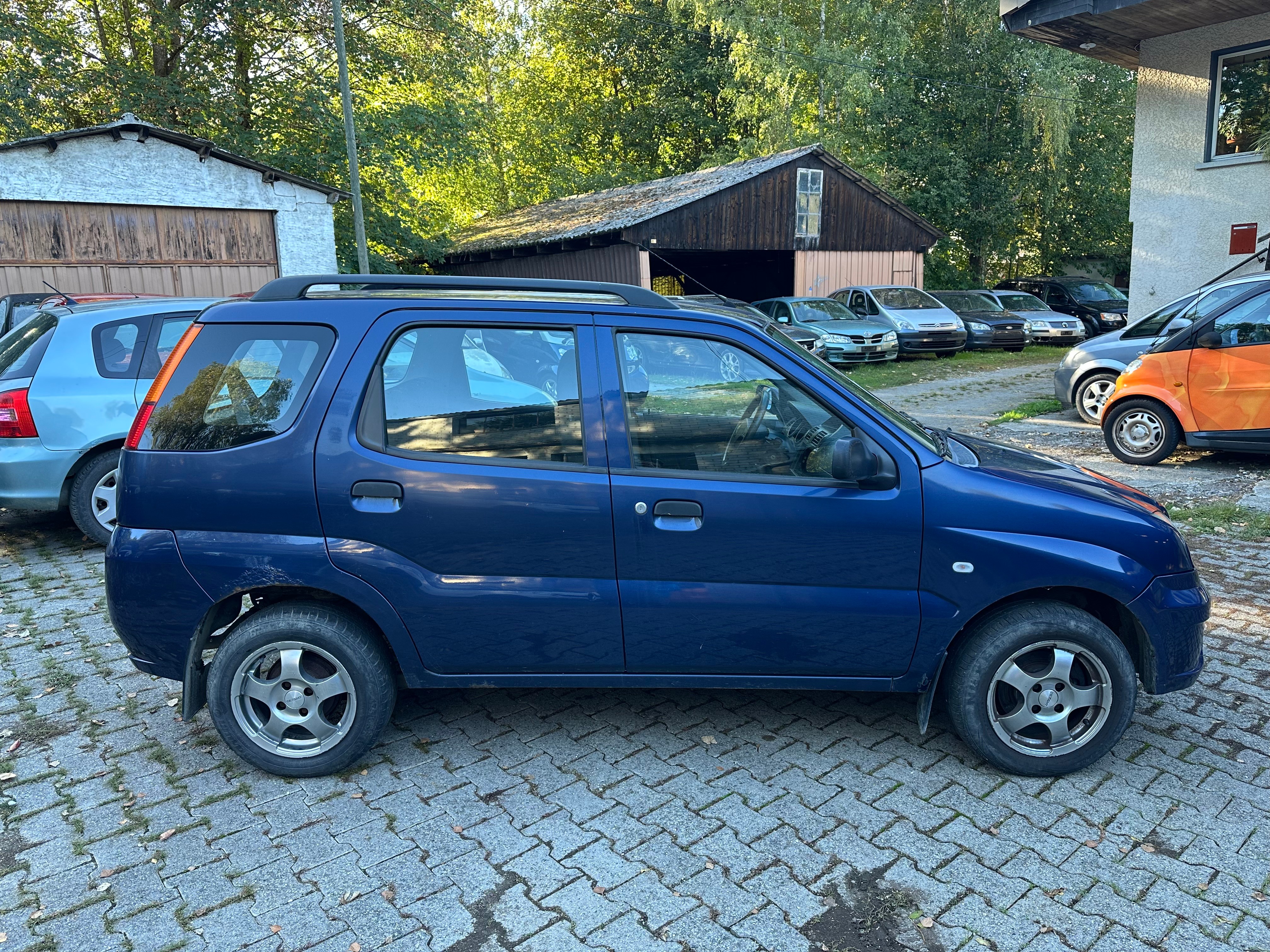 Car photo