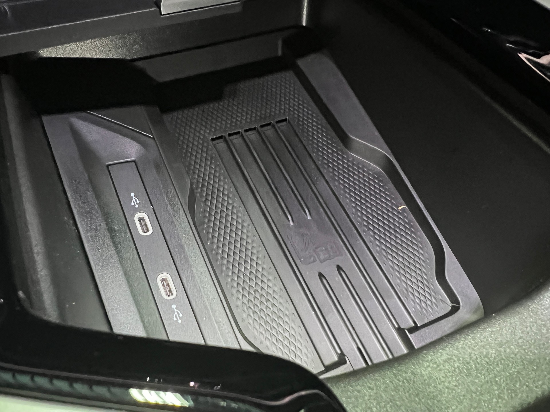 VW Passat Variant 2.0 TDI evo R-Line 4 Motion DSG-image-14