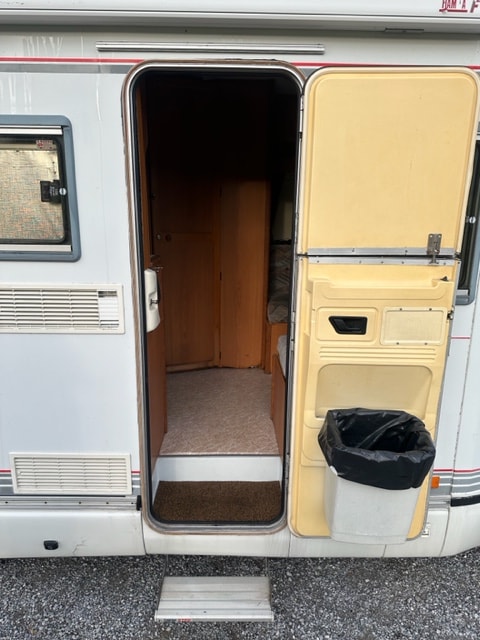 FIAT 230/18 Wohnmobil Fleurette-image-12