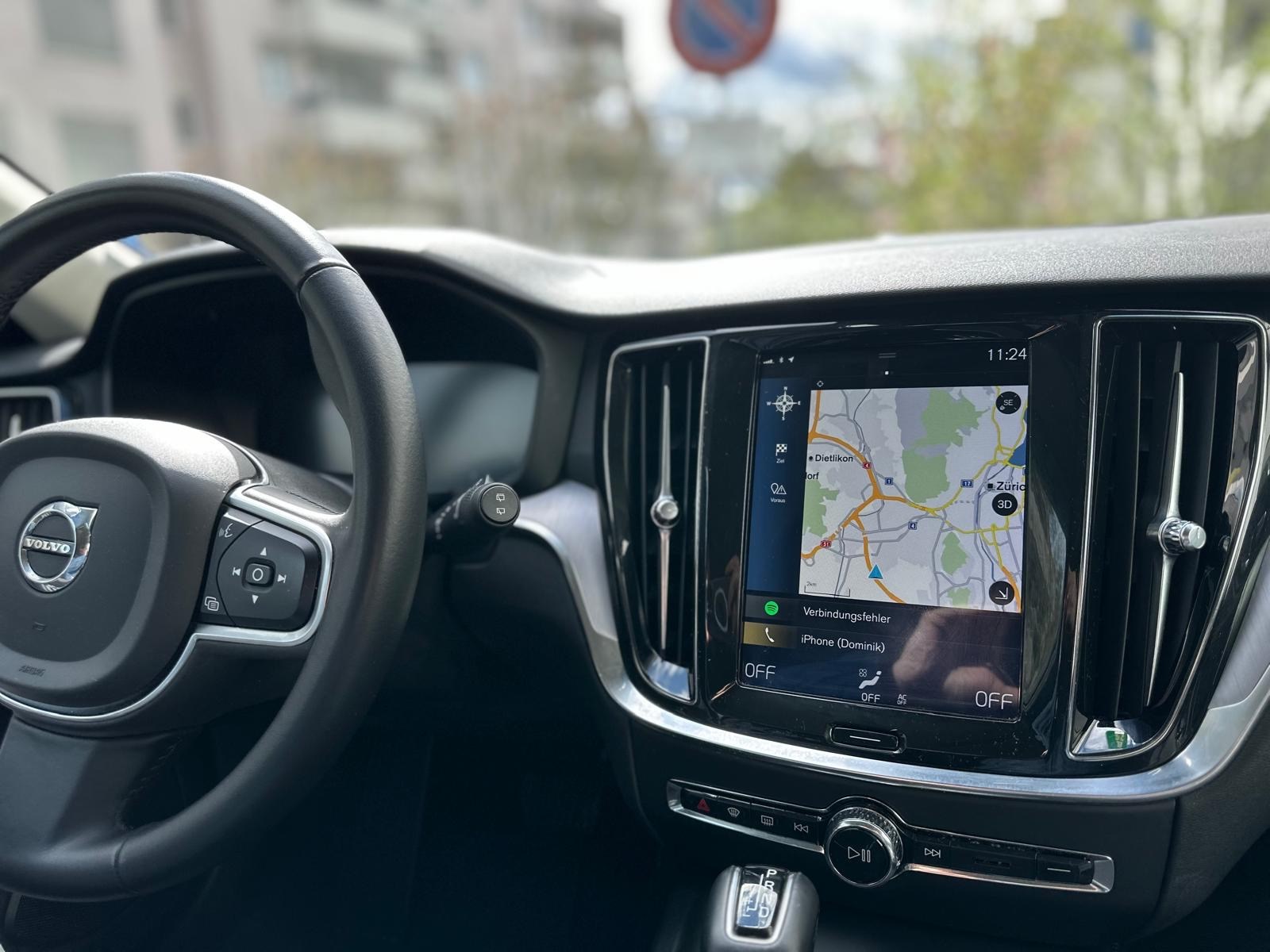VOLVO V60 D4 AWD Momentum Geartronic-image-17