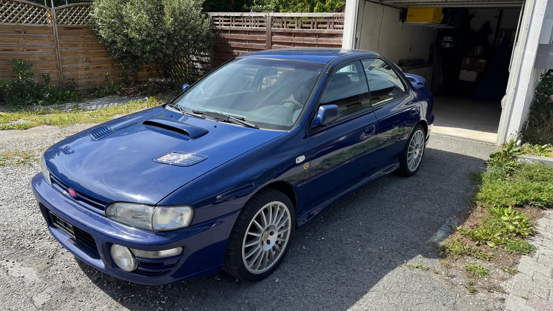 SUBARU Impreza 2.0 Turbo 555-image-1