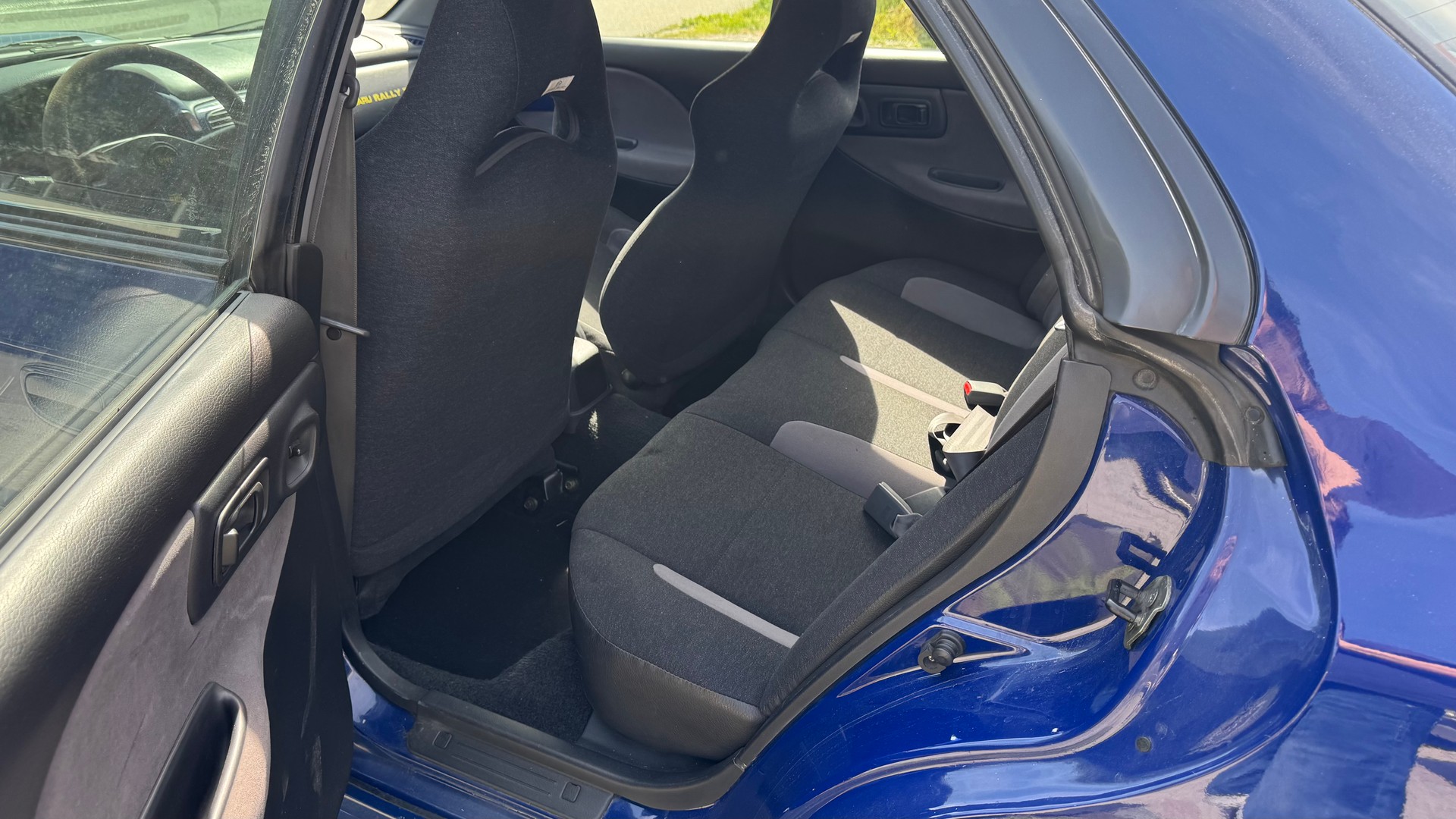 SUBARU Impreza 2.0 Turbo 555-image-3