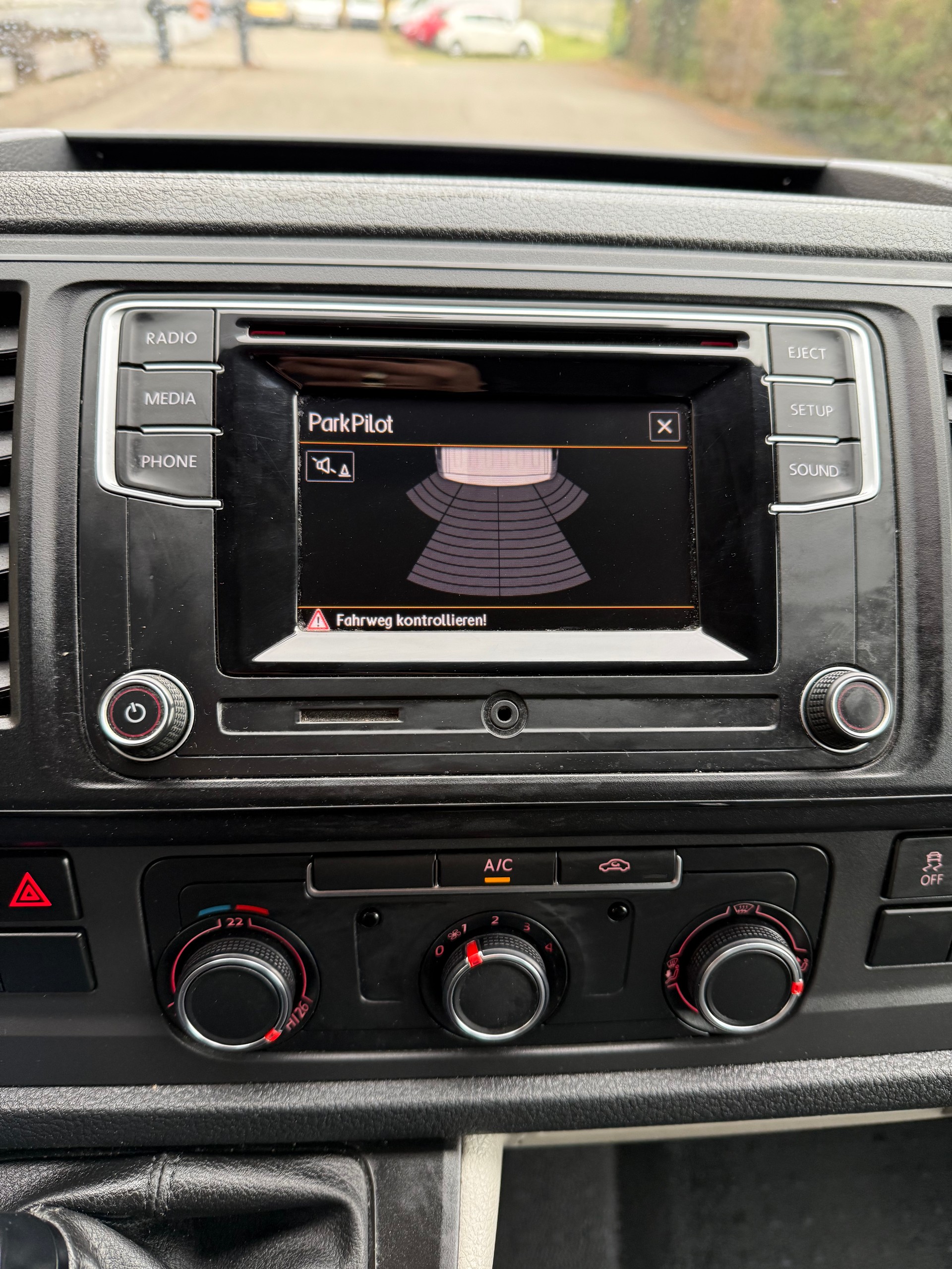VW T6 2.0 TDI 4Motion-image-9