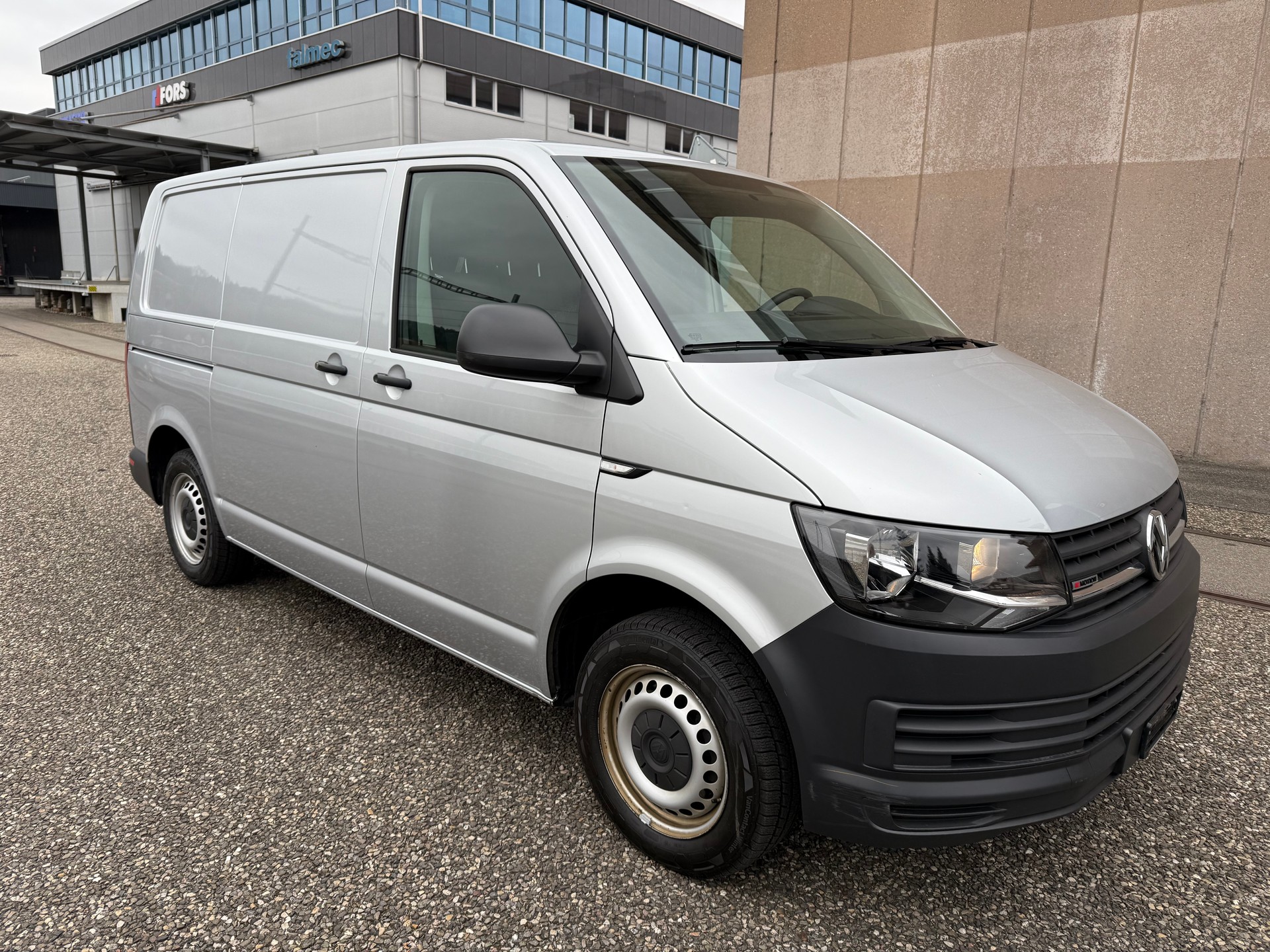 VW T6 2.0 TDI 4Motion-image-1