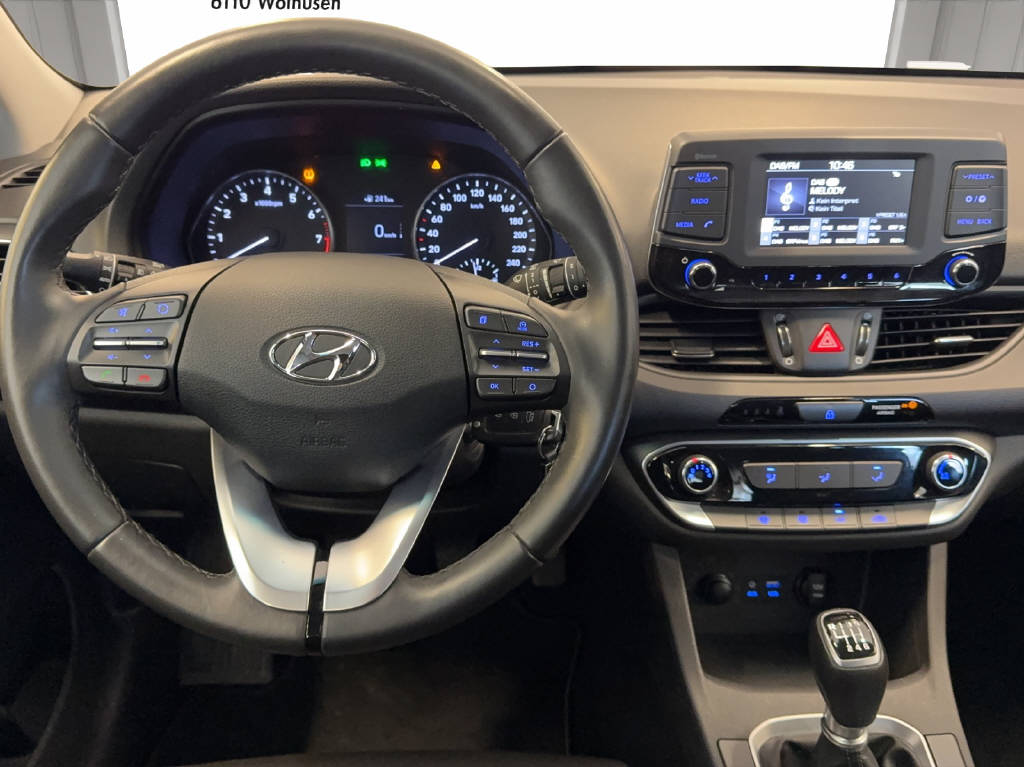 HYUNDAI i30 1.4 T-GDi Origo-image-4