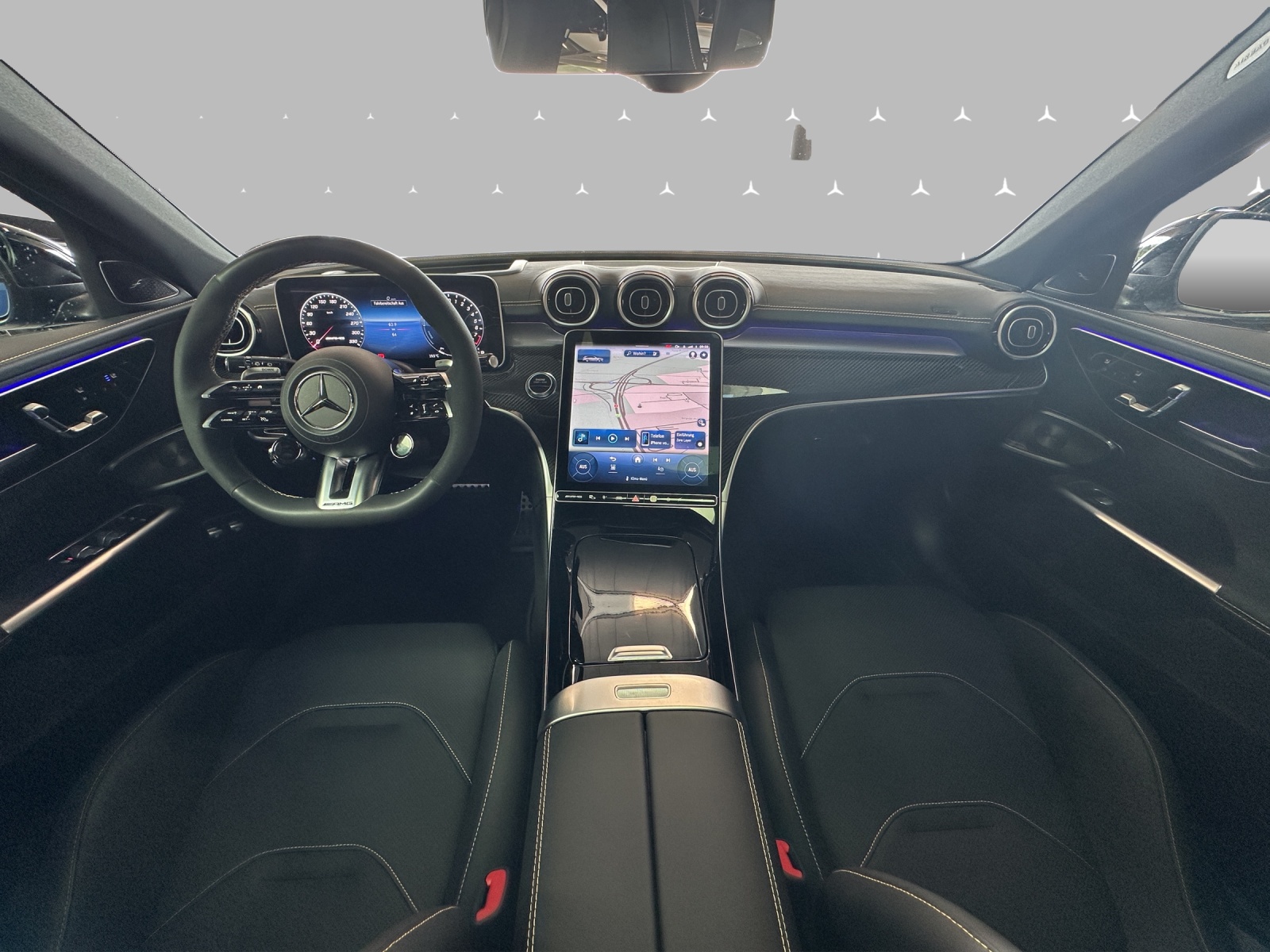 MERCEDES-BENZ C 63 S AMG T E Performance 4 Matic-image-12
