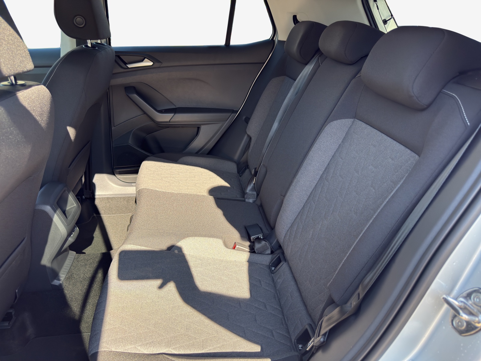 VW T-Cross 1.0 TSI EVO Life DSG-image-11