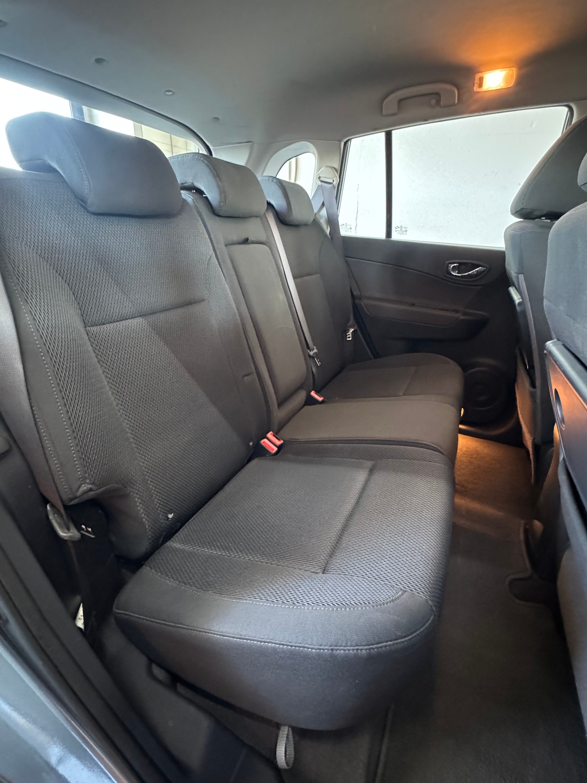 RENAULT Koleos 2.5 Dynamique 4x4-image-20
