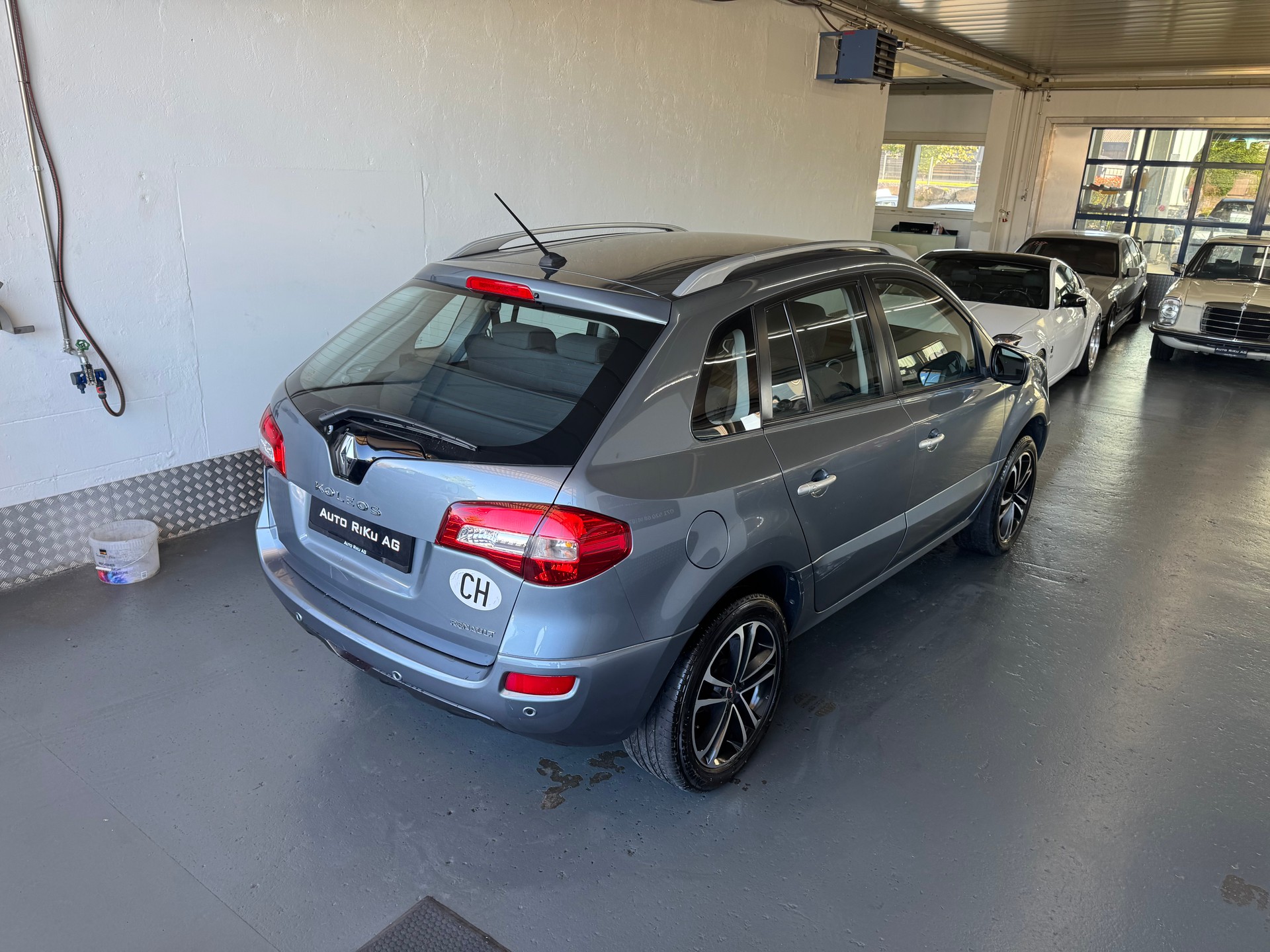 RENAULT Koleos 2.5 Dynamique 4x4-image-7