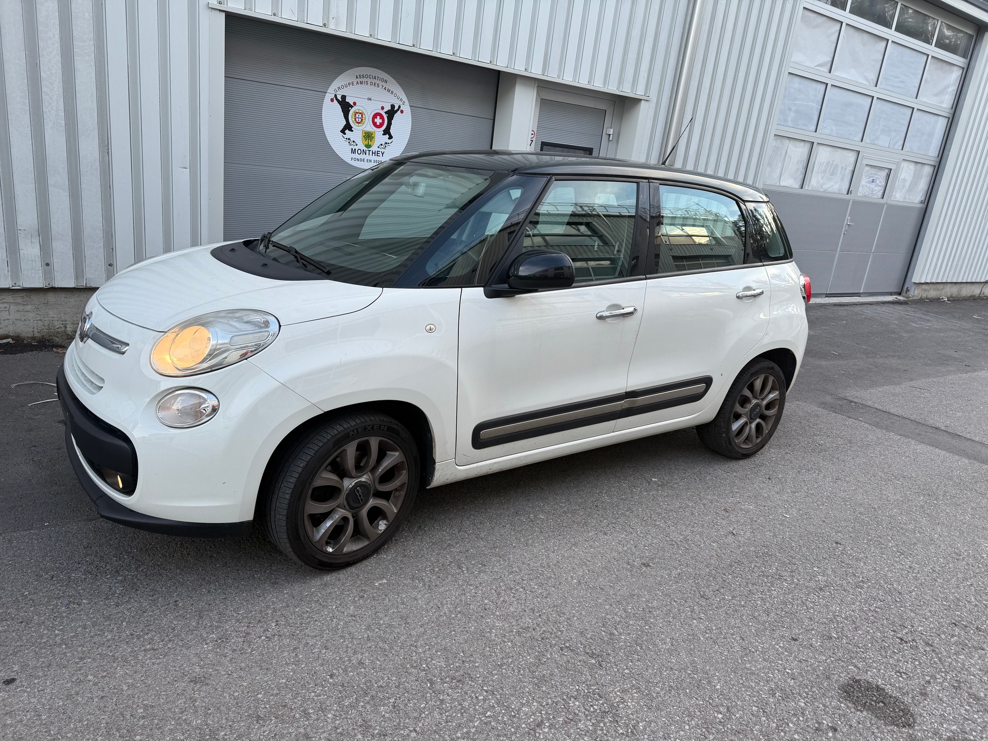 FIAT 500L 1.4 TB 16V Pop Star-image-1