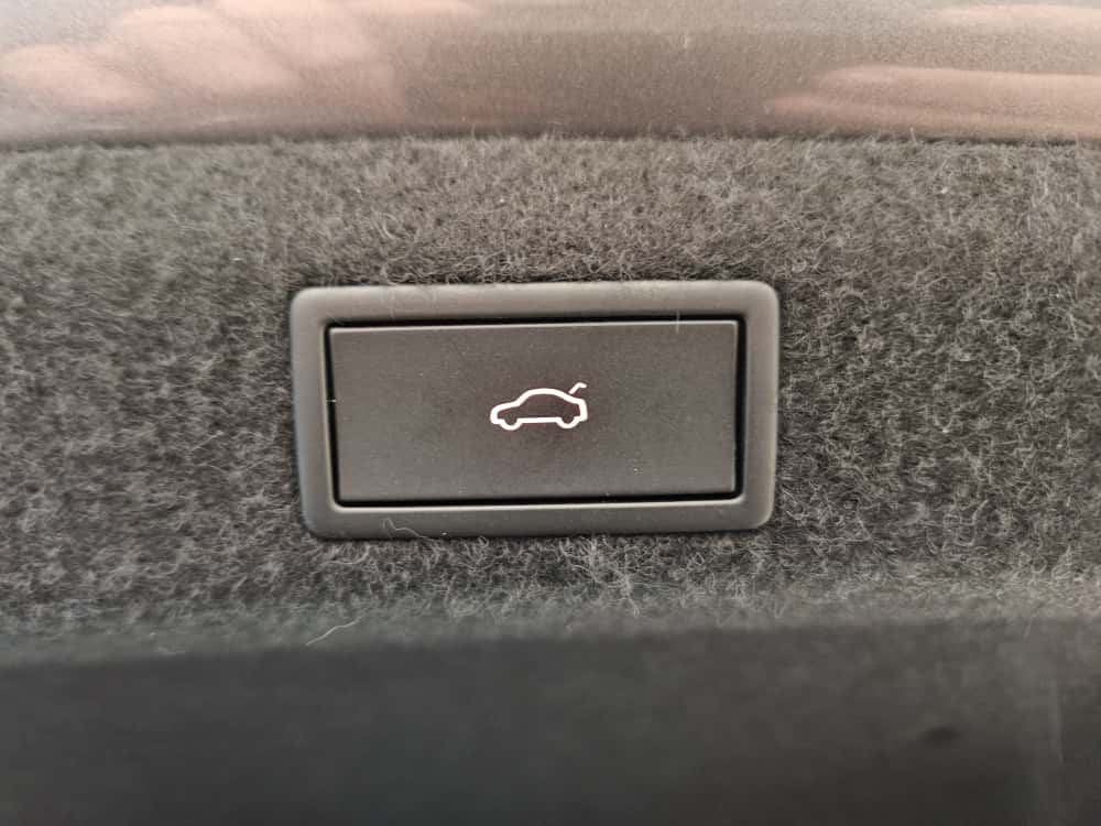 SKODA Octavia RS PHEV-image-15