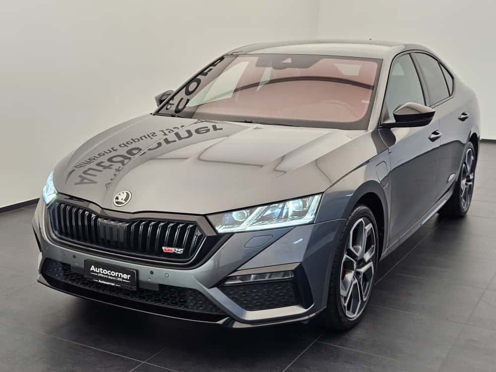 SKODA Octavia RS PHEV-image-2