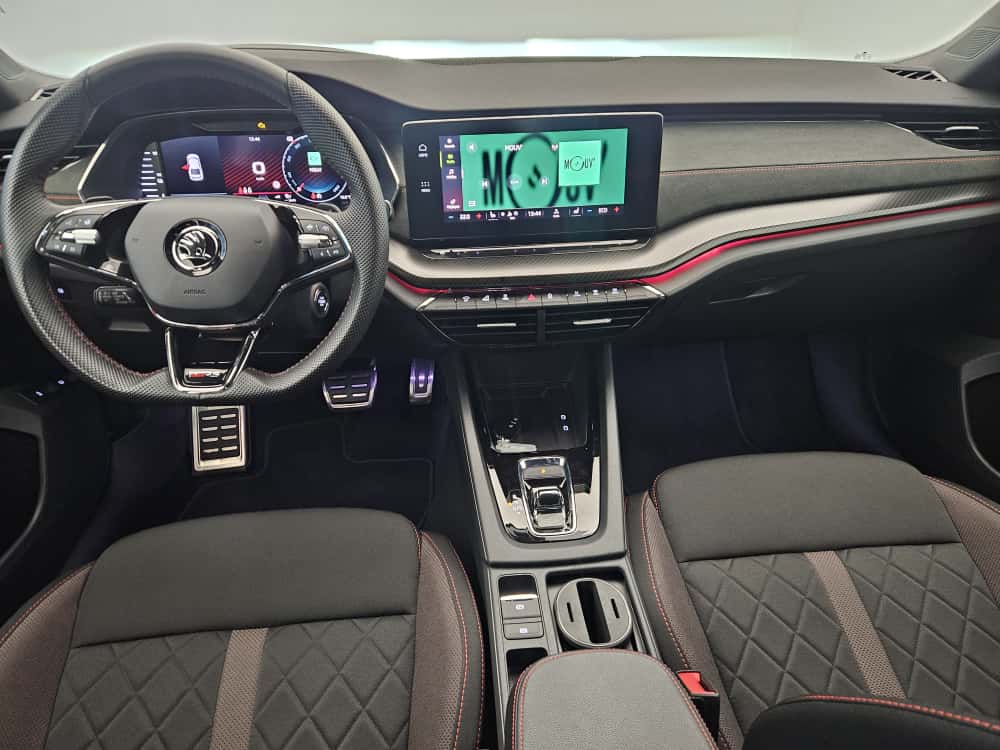 SKODA Octavia RS PHEV-image-9