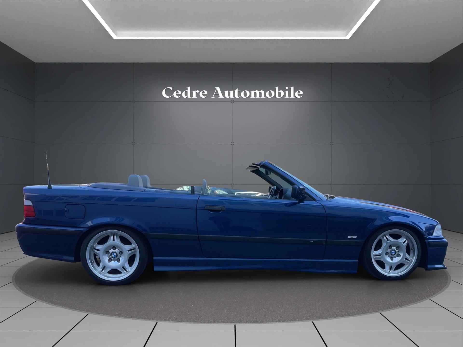 BMW 328i A Cabrio M-Sportpaket-image-5