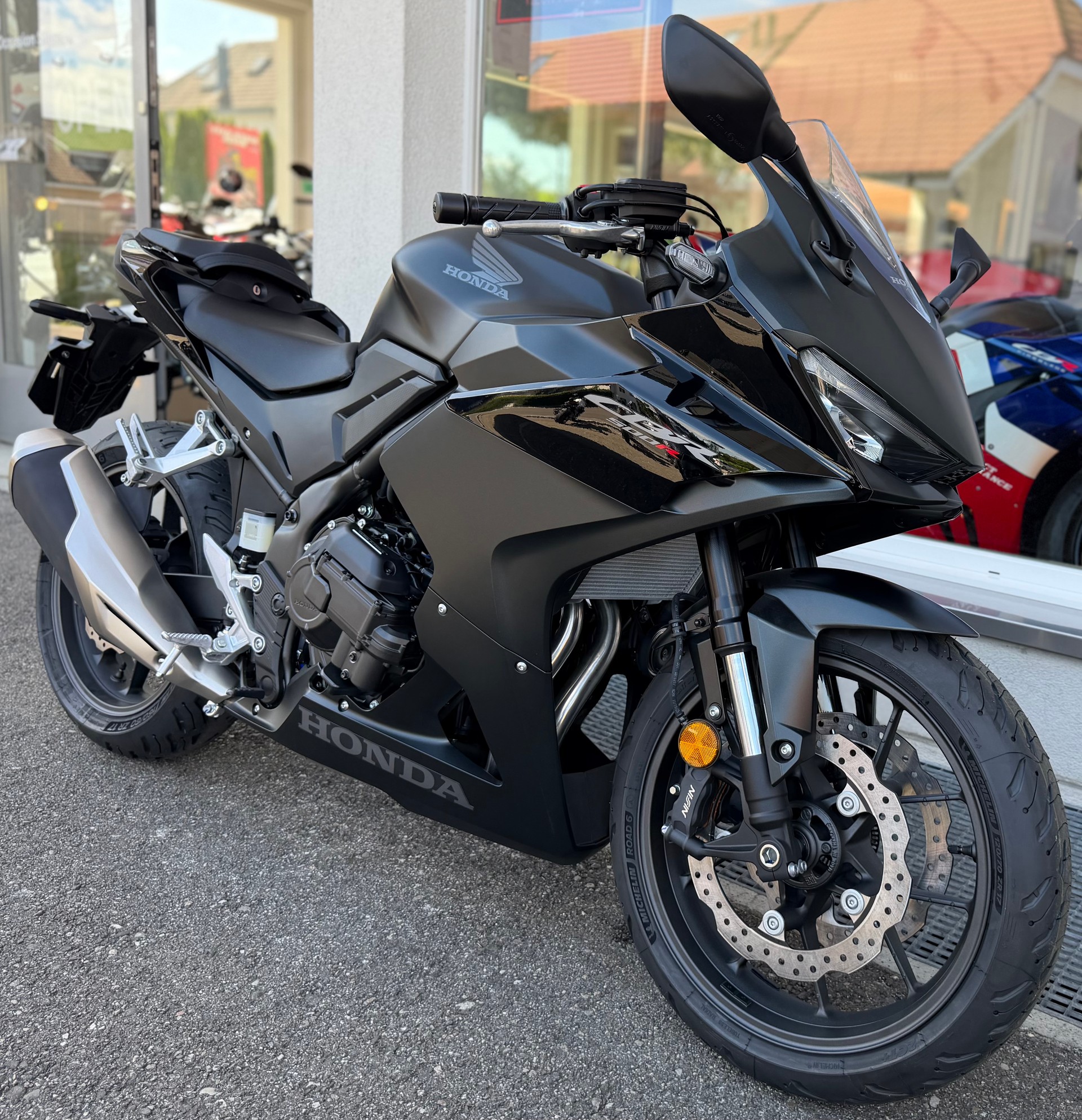 HONDA CBR 500 R - * E-Clutch * - 2026-image-9