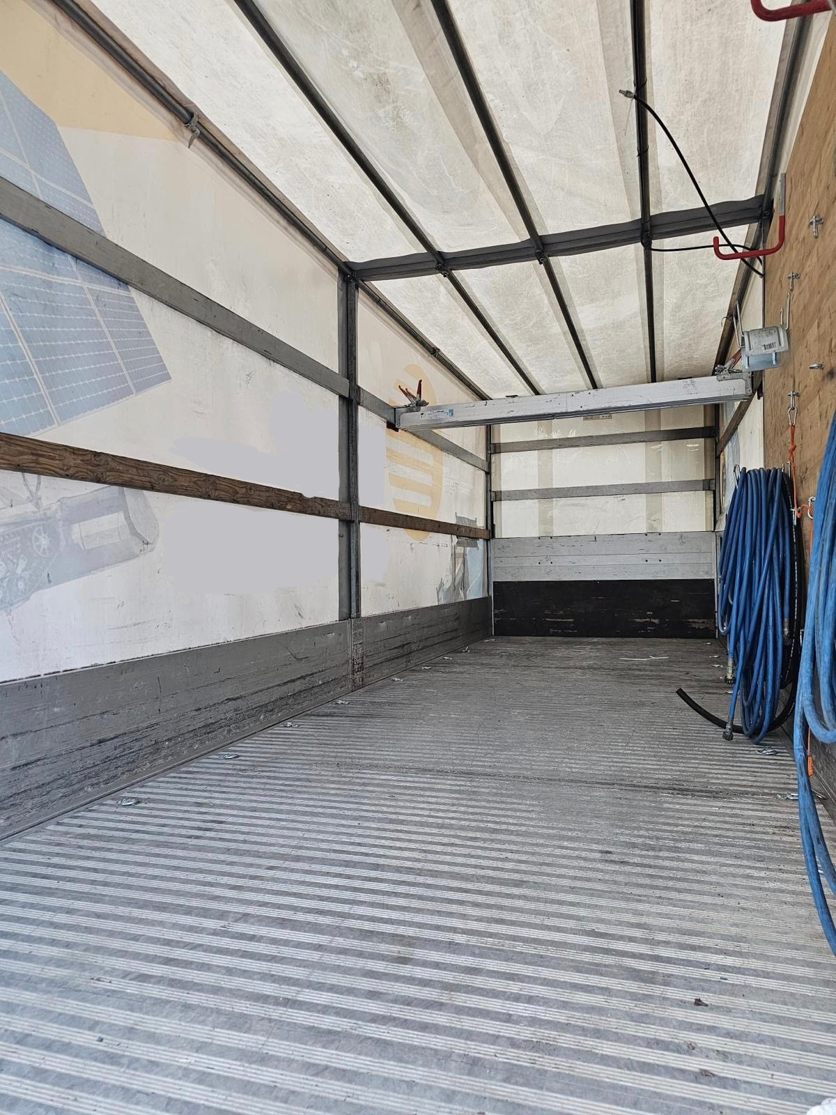 IVECO 50C18/35 T 3.0 Diesel avec 4 semi-remorques-image-2