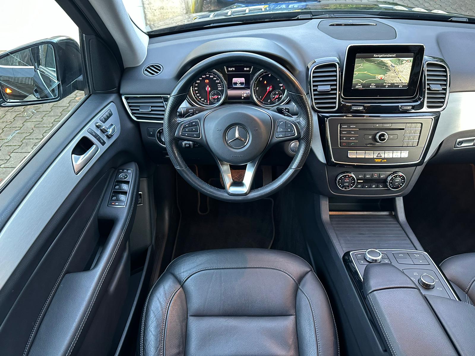 MERCEDES-BENZ GLE 250 d Executive 4Matic 9G-Tronic-image-20