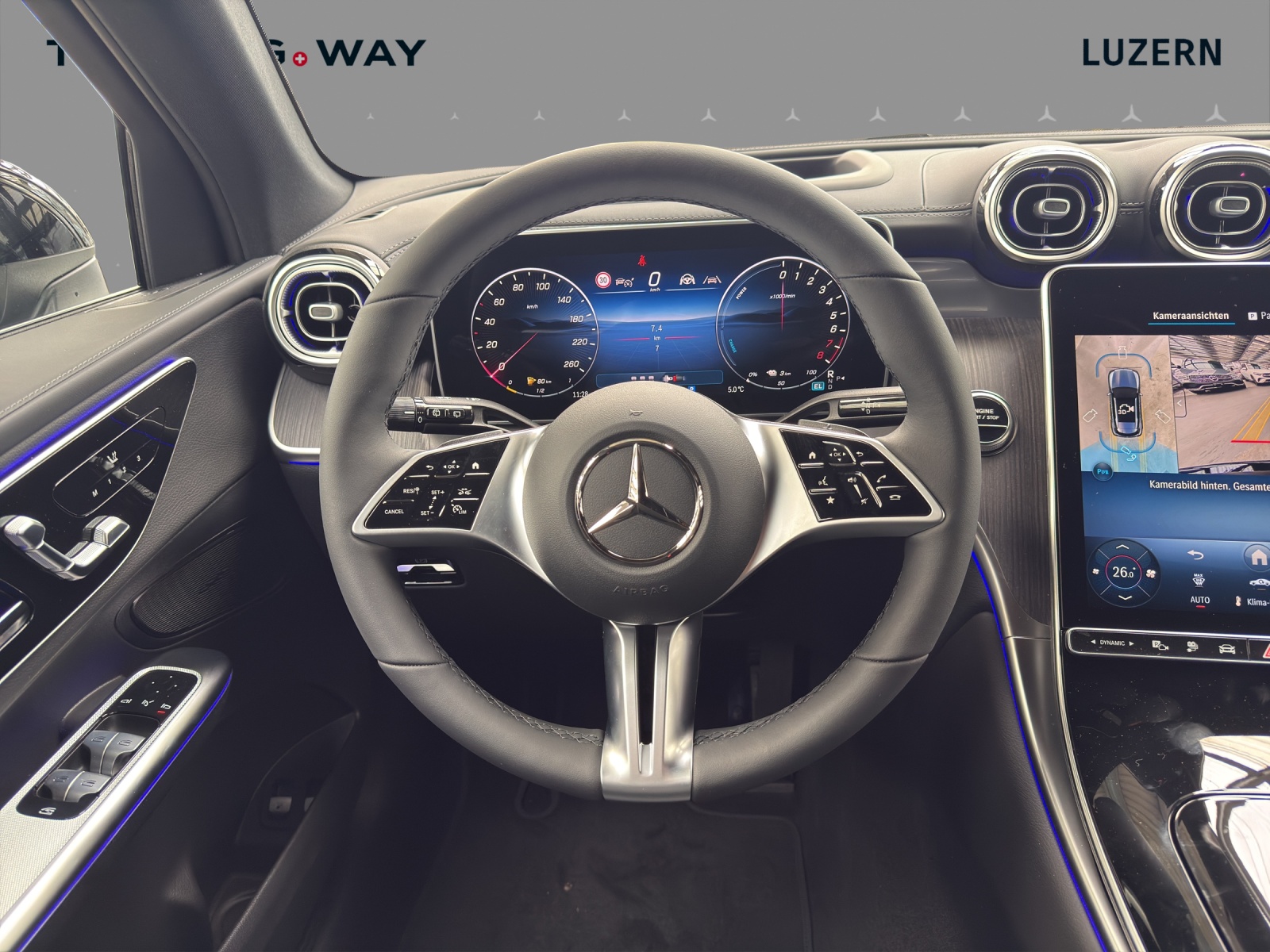 MERCEDES-BENZ GLC 300 e 4Matic EQ Star 9G-Tronic-image-10