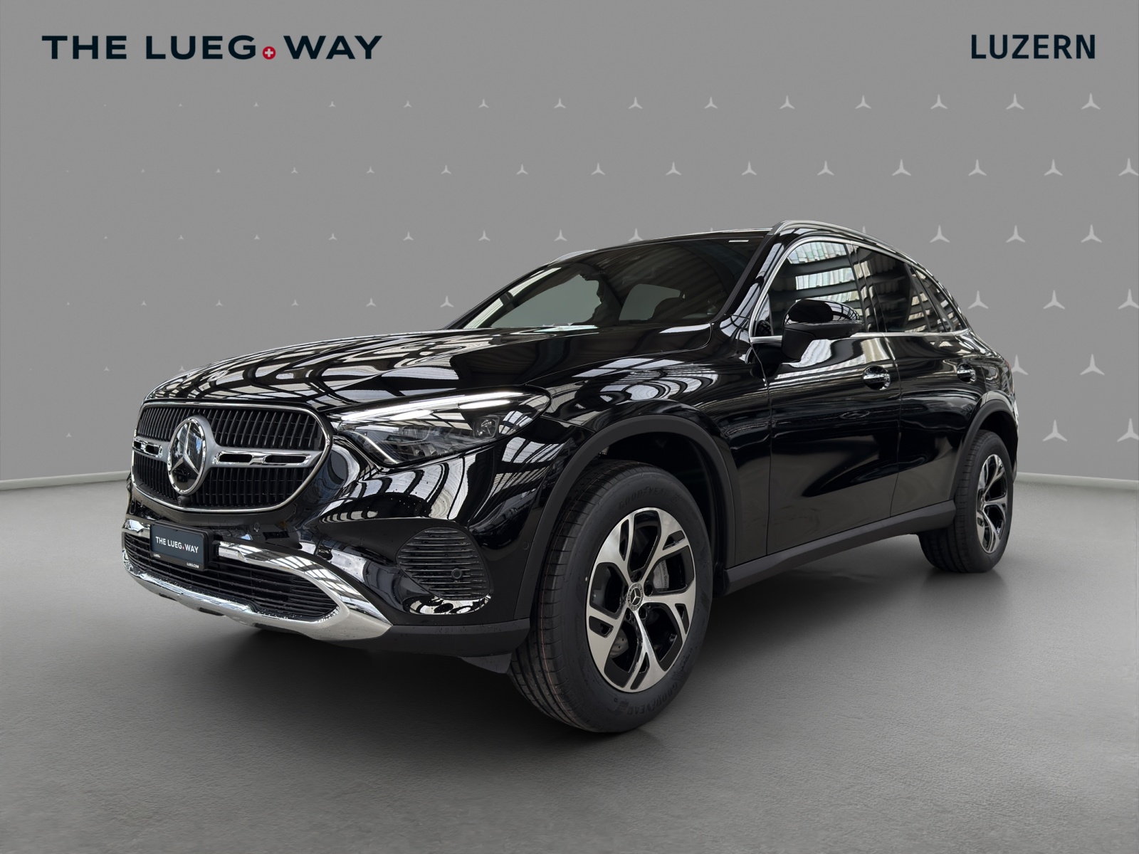 MERCEDES-BENZ GLC 300 e 4Matic EQ Star 9G-Tronic-image-0