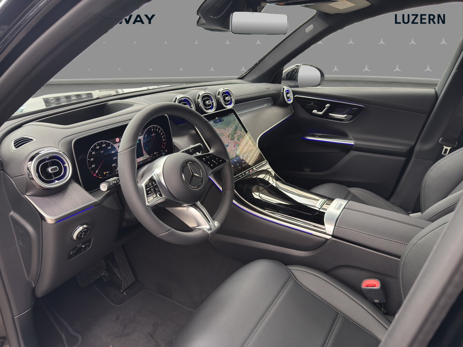 MERCEDES-BENZ GLC 300 e 4Matic EQ Star 9G-Tronic-image-9