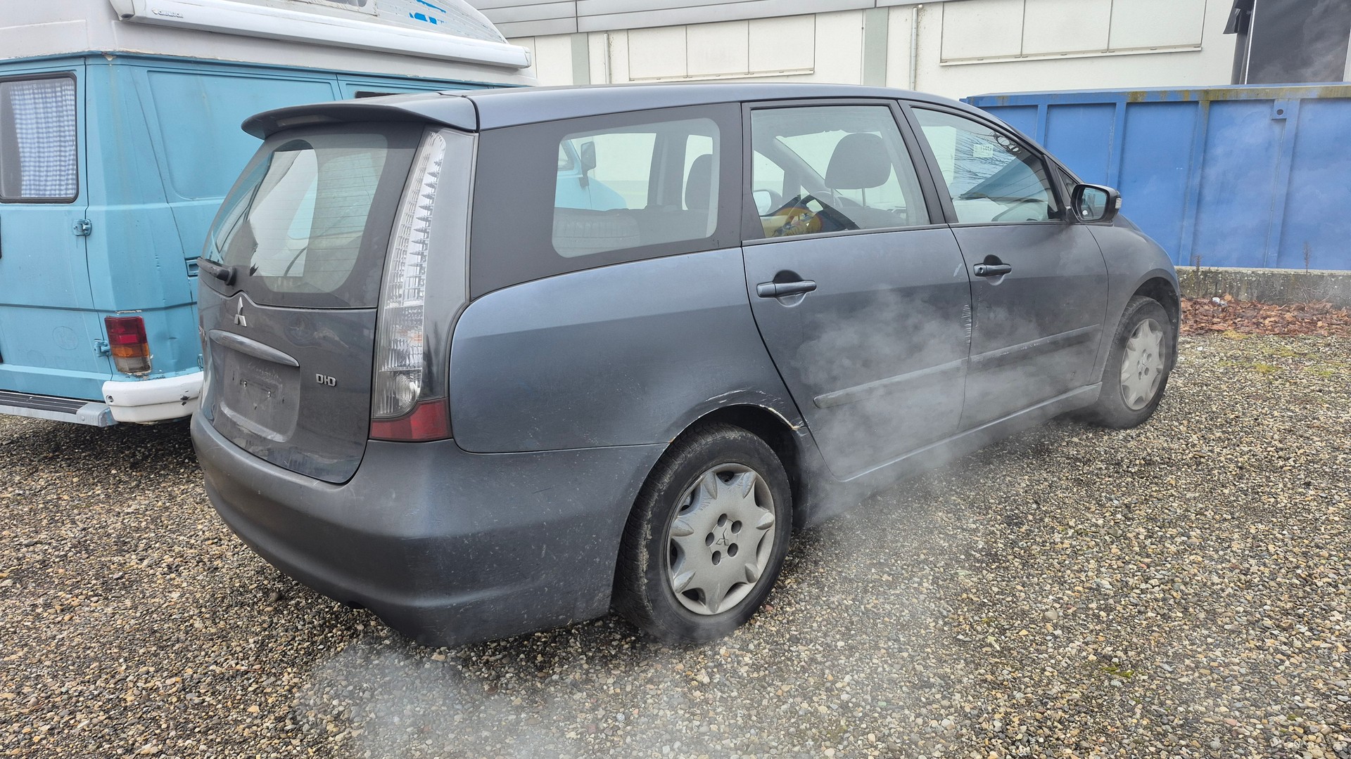 MITSUBISHI Grandis 2.0 16V DID Intense-image-4