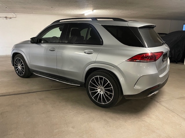 MERCEDES-BENZ GLE 400 d 4Matic AMG Line 9G-Tronic-image-3