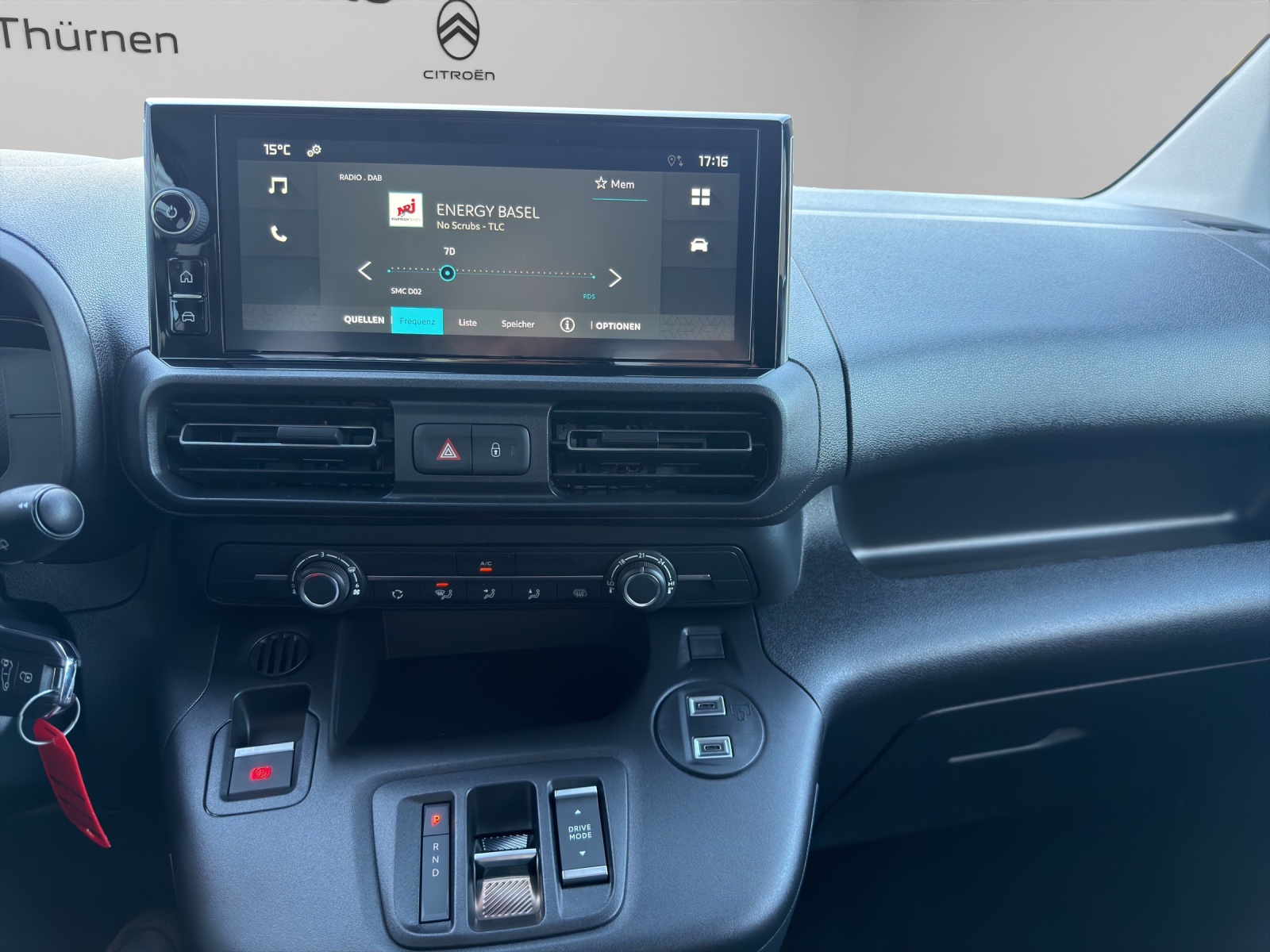 CITROEN e-Berlingo Van M First-image-6