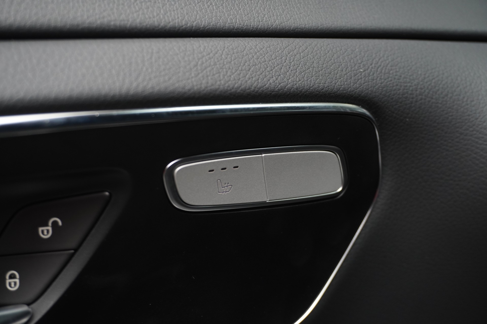 MERCEDES-BENZ V 250 d lang TREND 4Matic-image-5